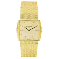 Patek Philippe Montre-bracelet en or jaune 18 carats, années 1960