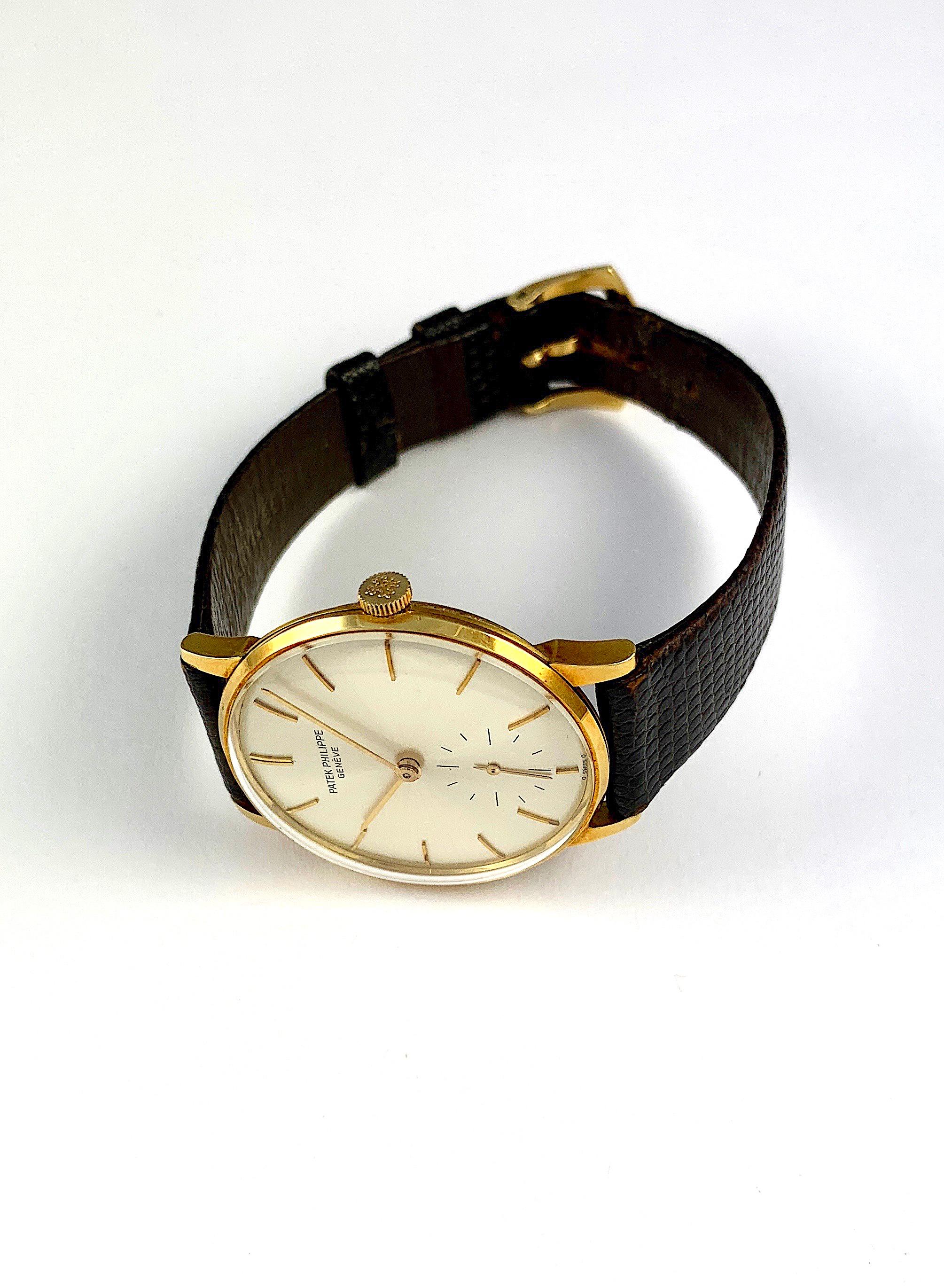 Patek Philippe Yellow Gold Calatrava Reference 3420 Manual Wind Wristwatch For Sale 1