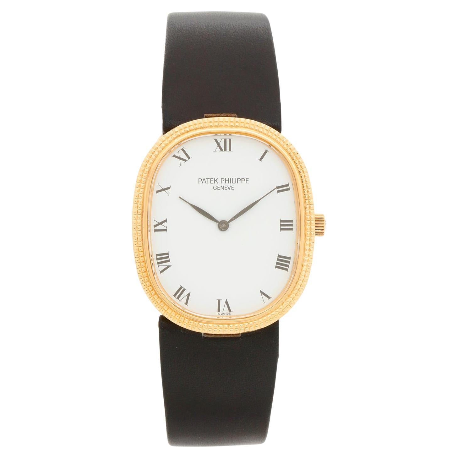 Patek Philippe Yellow Gold Golden Ellipse Watch Ref. 3986J en venta