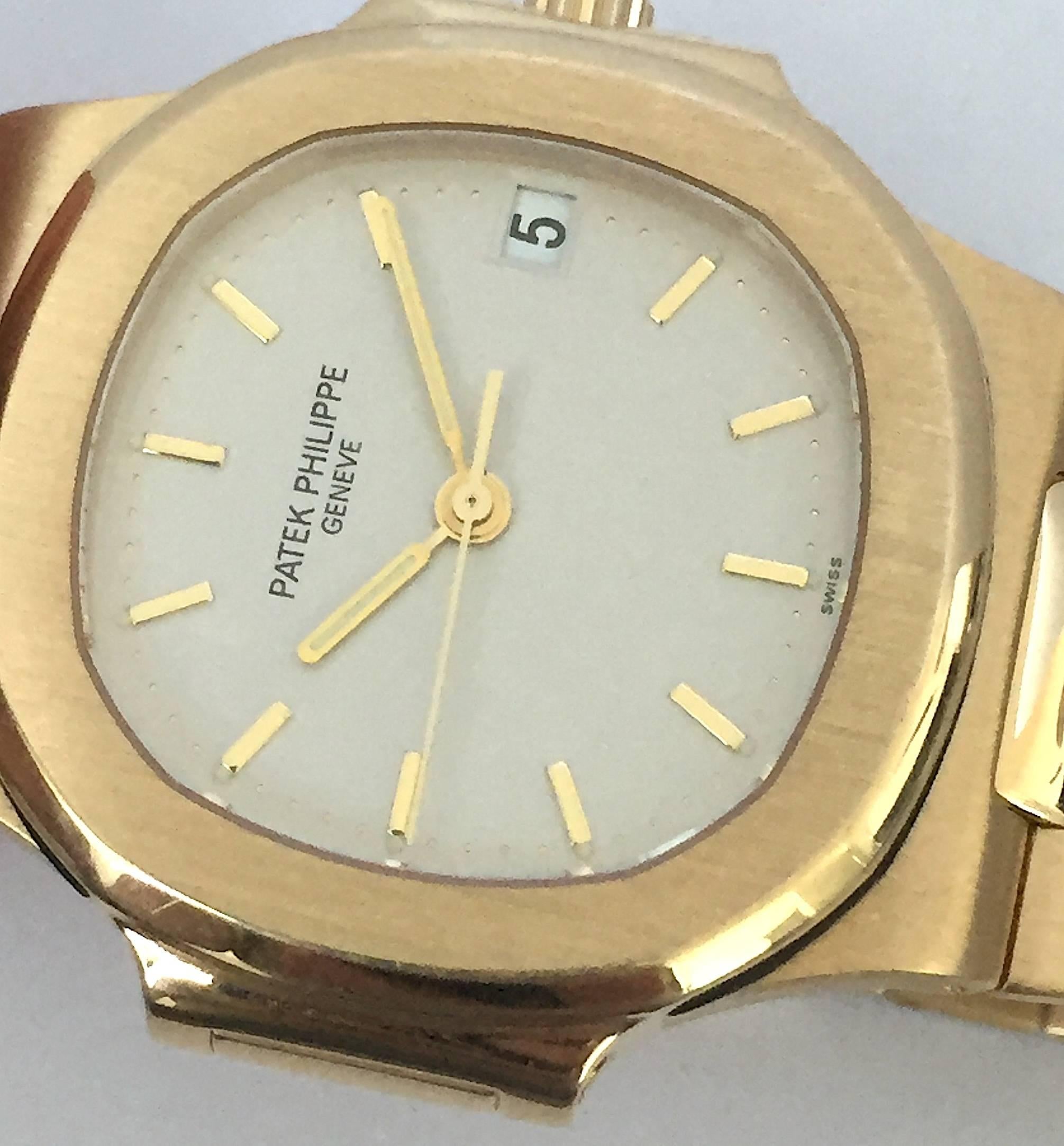 Patek Philippe Yellow Gold Nautilus Automatic Wristwatch, Ref 3800 For Sale 5