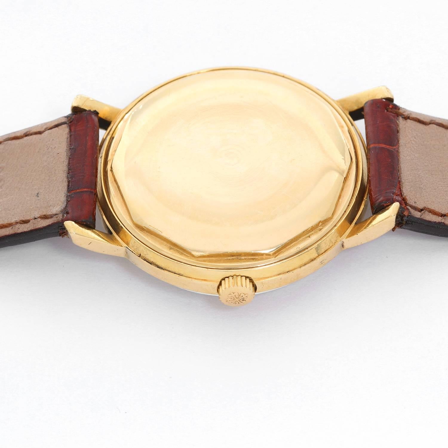 Patek Philippe Yellow Gold Vintage Manual Wristwatch Ref 3445, circa 1963 In Excellent Condition In Dallas, TX