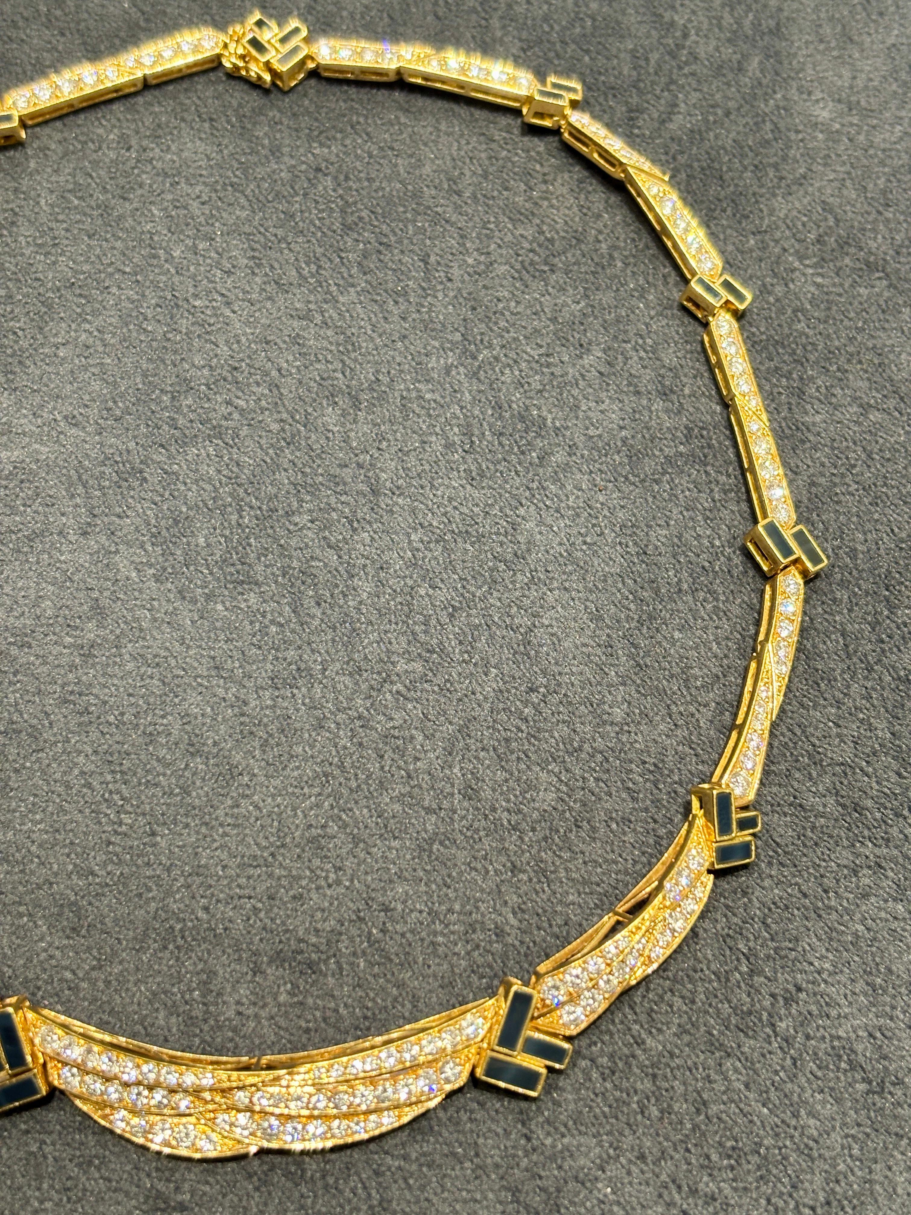 Patek Phillippe girocollo in oro 18k, onice e diamanti con circa 6,5 carati di diamanti in vendita 1