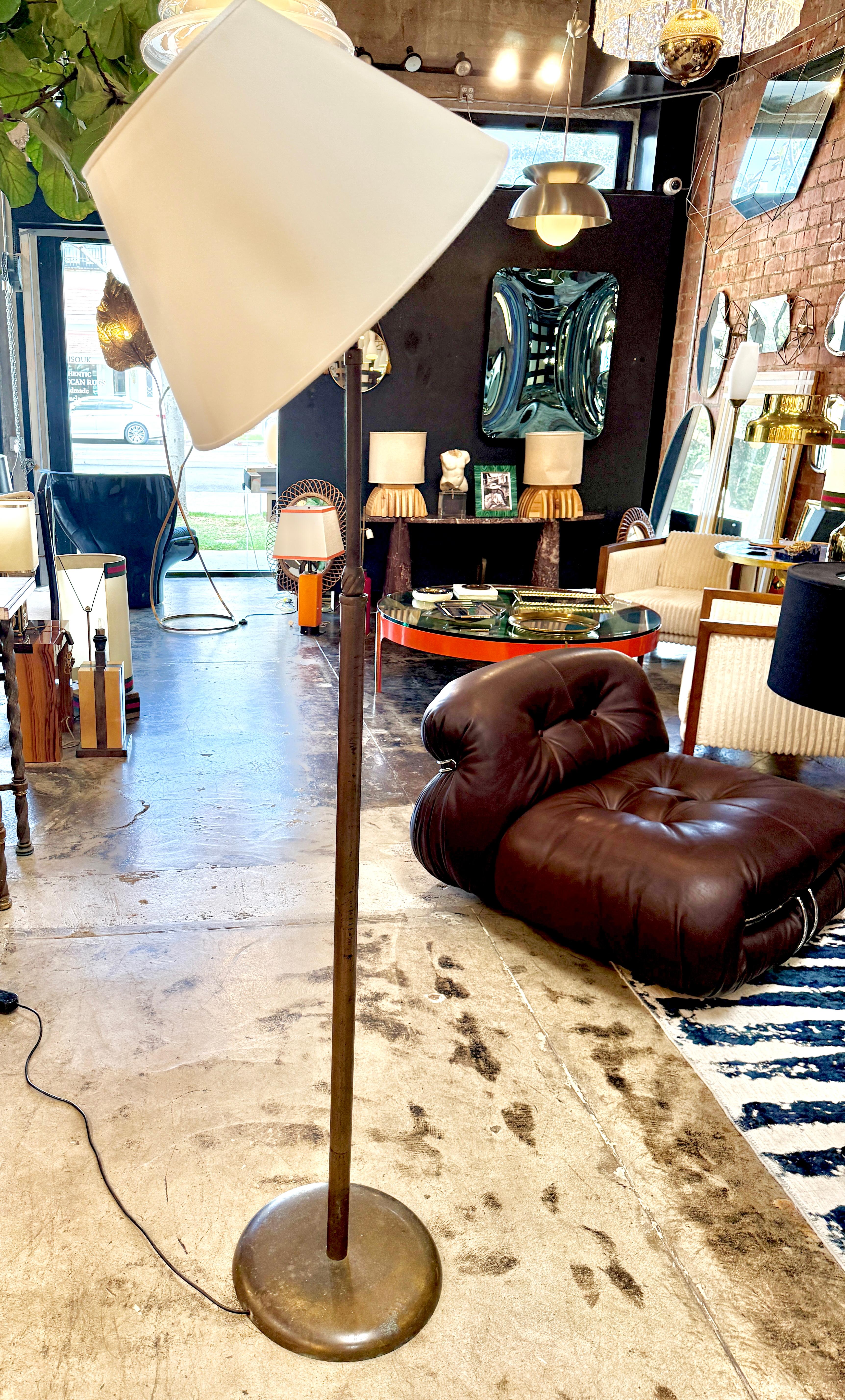 Patented Adjustable Brass Floor Lamp by Angelo Lelli for Arredoluce, Italy, 1950 For Sale 9