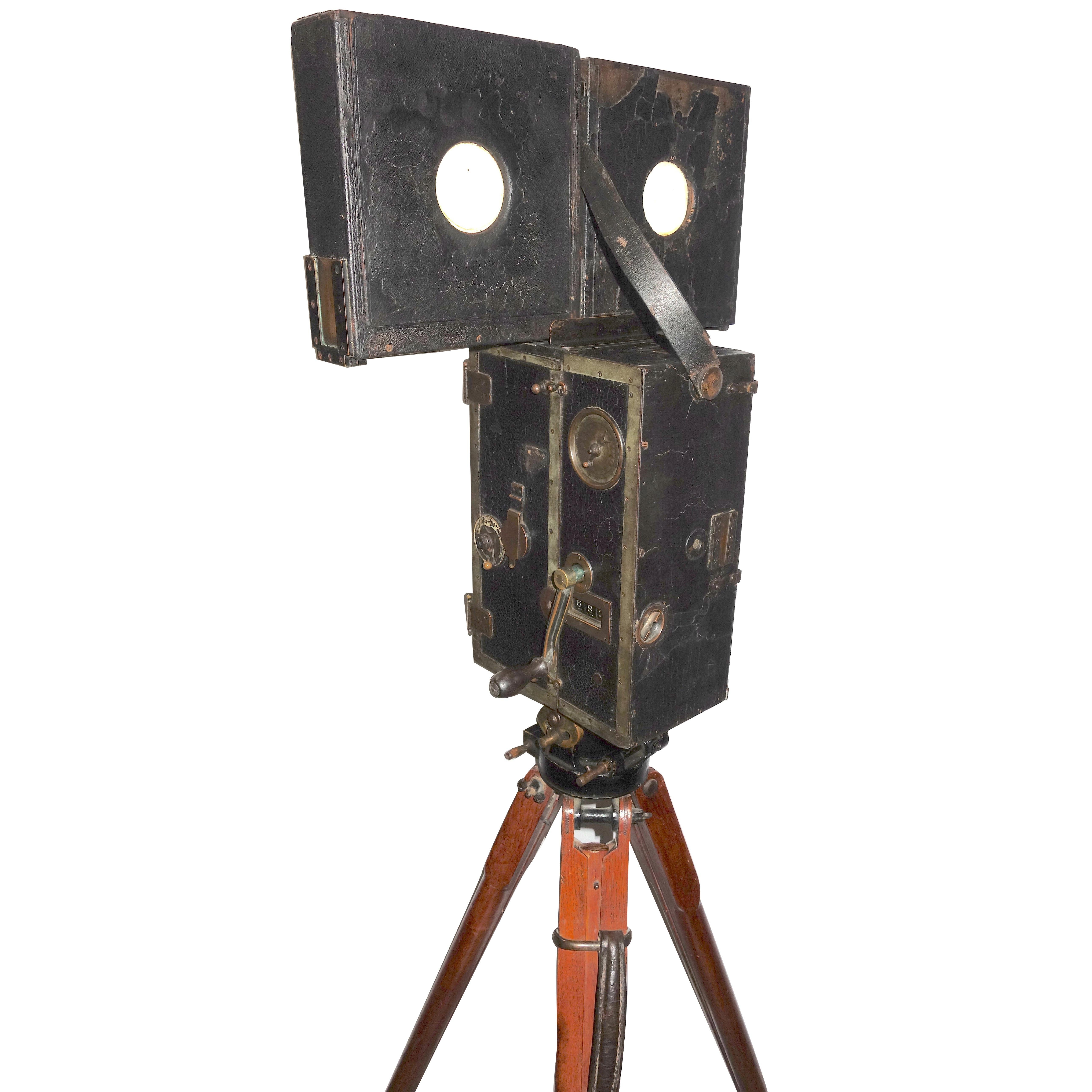 Pathe 35mm Antique Professional Type-X Rare French Cinema Film Camera circa 1908 For Sale