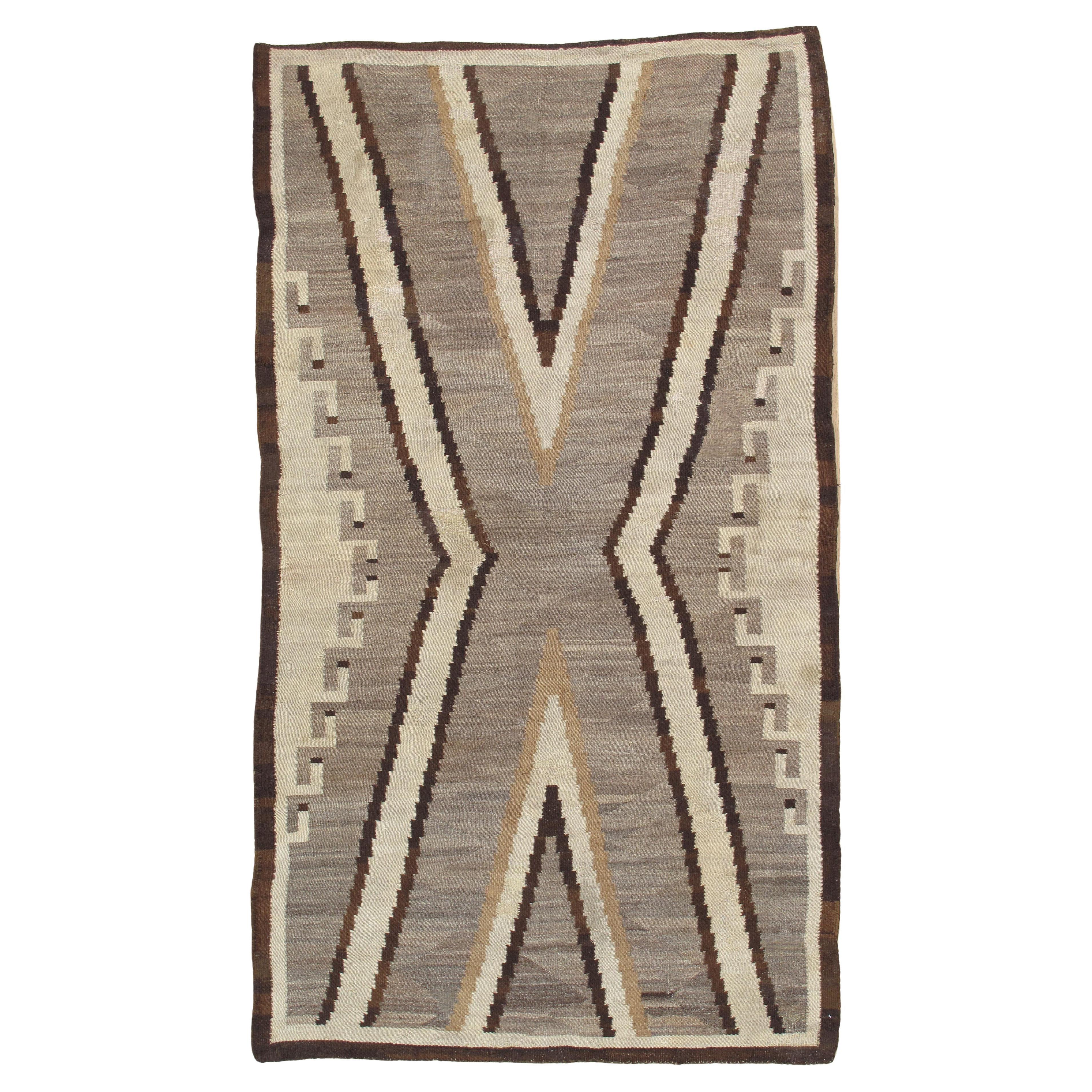 Paths of the Sacred Mountains Late 19th-Century Navajo Transitional Handmade Rug im Angebot