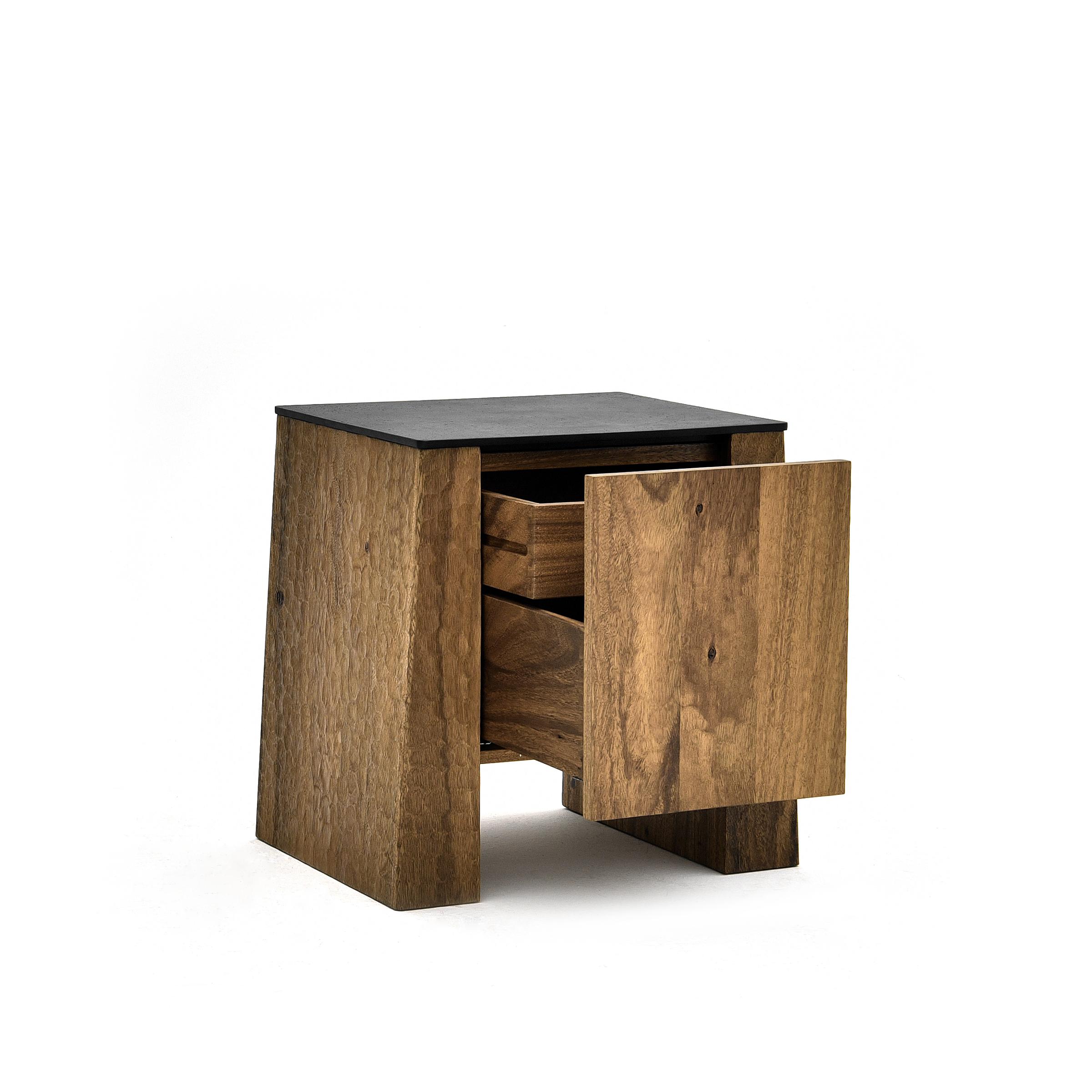 Patina Bedside Table by DAaZ In New Condition For Sale In Geneve, CH
