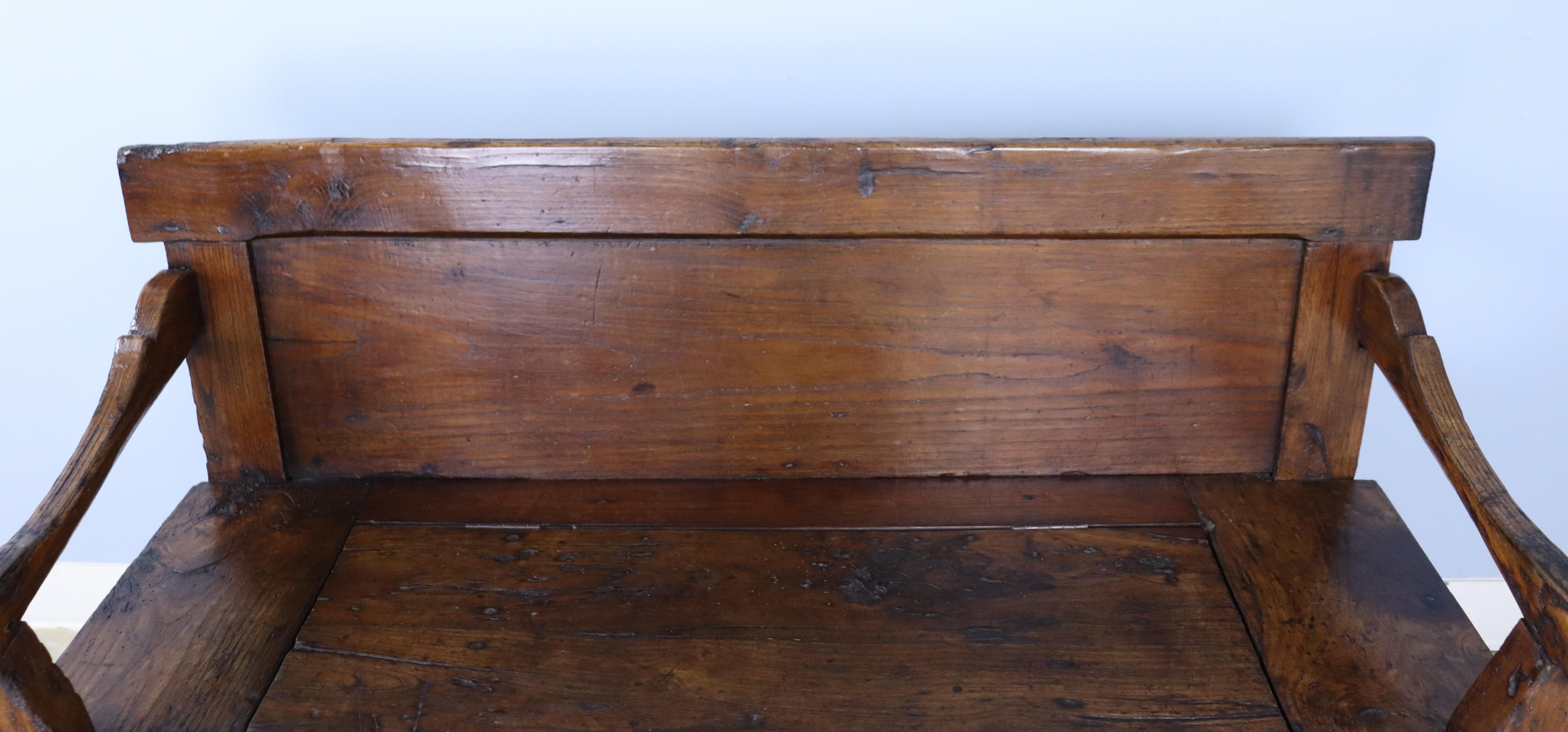 Patinated Antique Chestnut Bench In Good Condition For Sale In Port Chester, NY