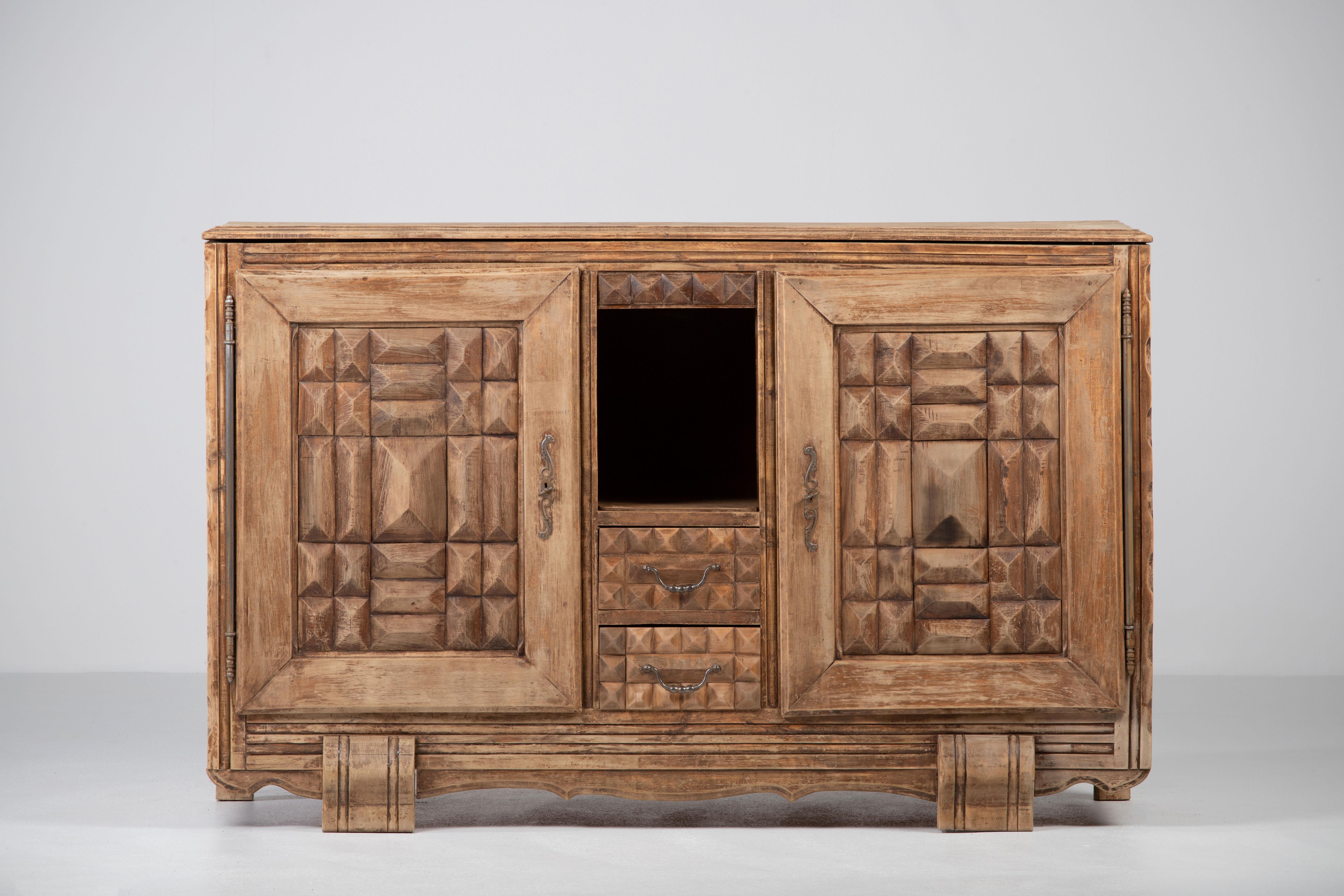 Patinated Art Deco Solid Oak Sideboard, France, 1940s For Sale 8