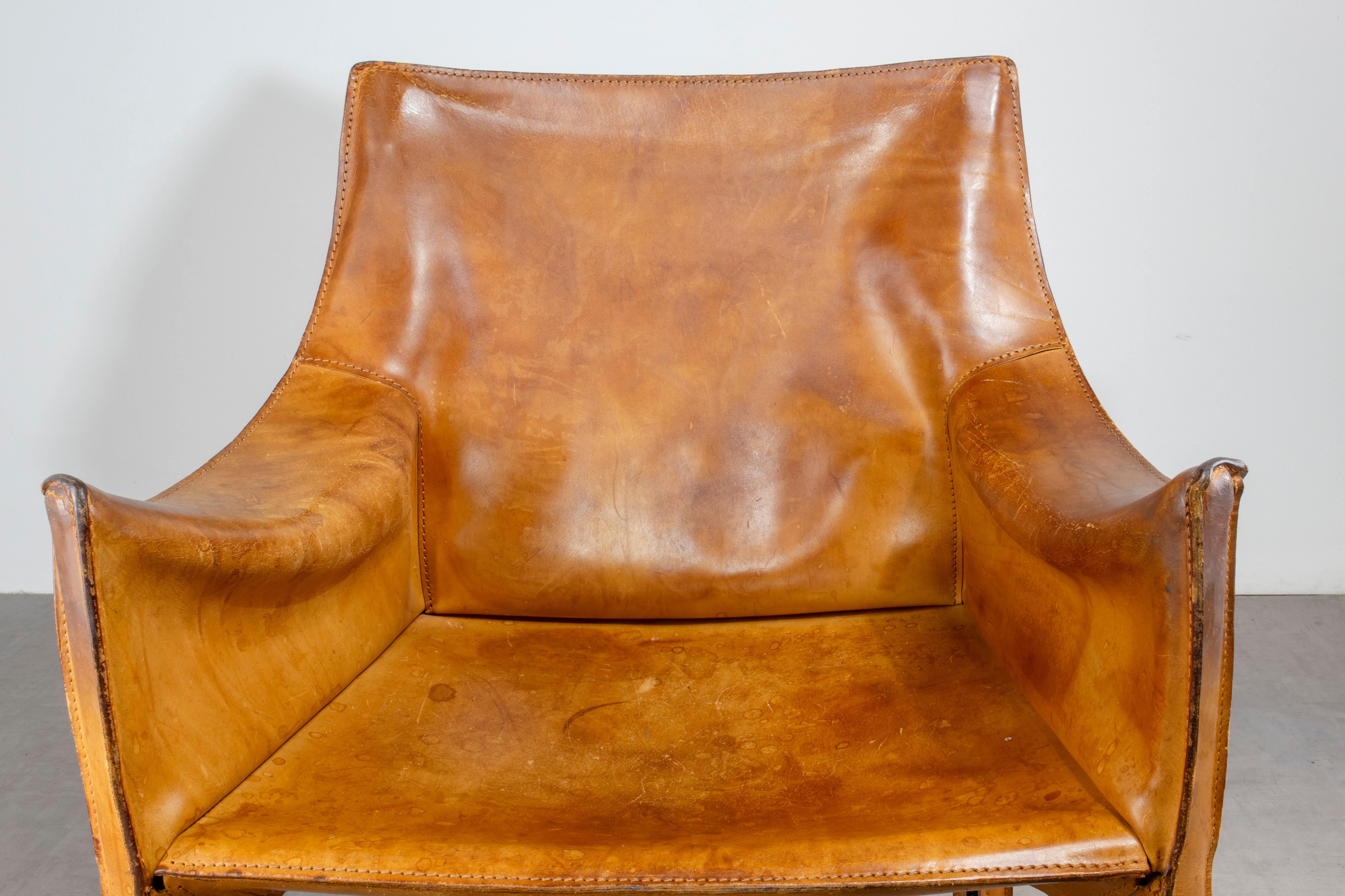 Fauteuil Bellini CAB 413 en cuir de selle cognac patiné pour Cassina en vente 4