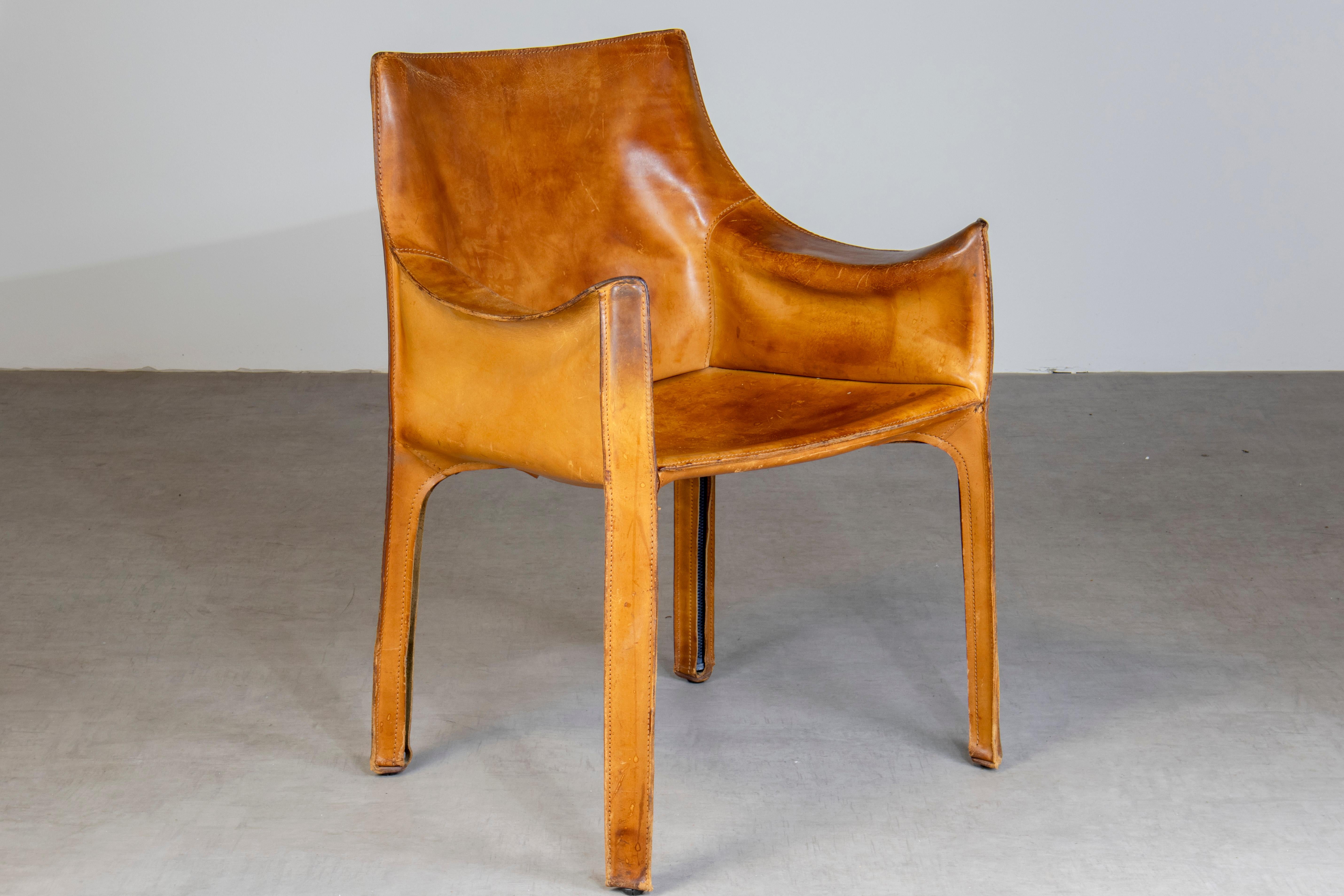 Fauteuil Bellini CAB 413 en cuir de selle cognac patiné pour Cassina en vente 2
