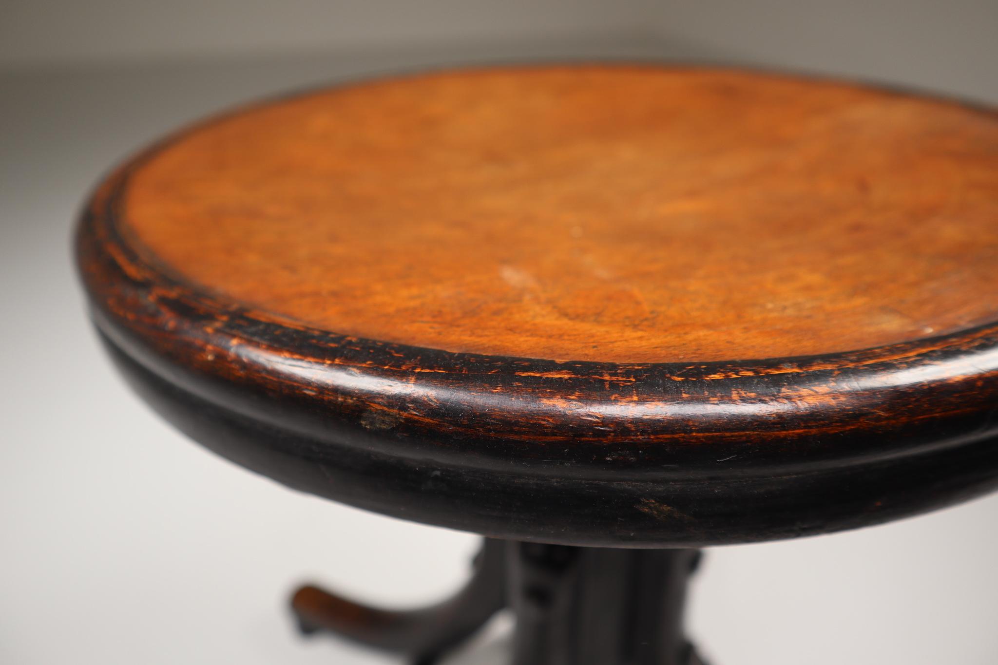 Vienna Secession Patinated Bentwood Piano Stool by Thonet, Austria, 1900s