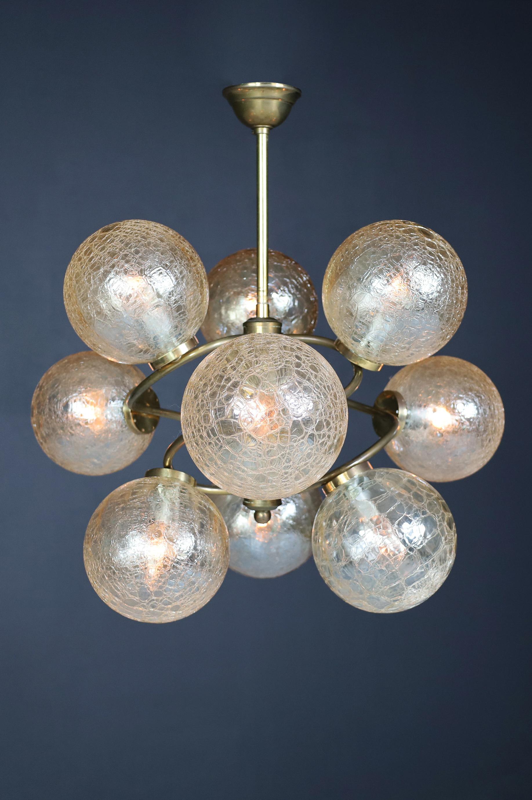 Patinated Brass Chandelier Wit Nine Amber-Colored Globes, Germany 1960s For Sale 2
