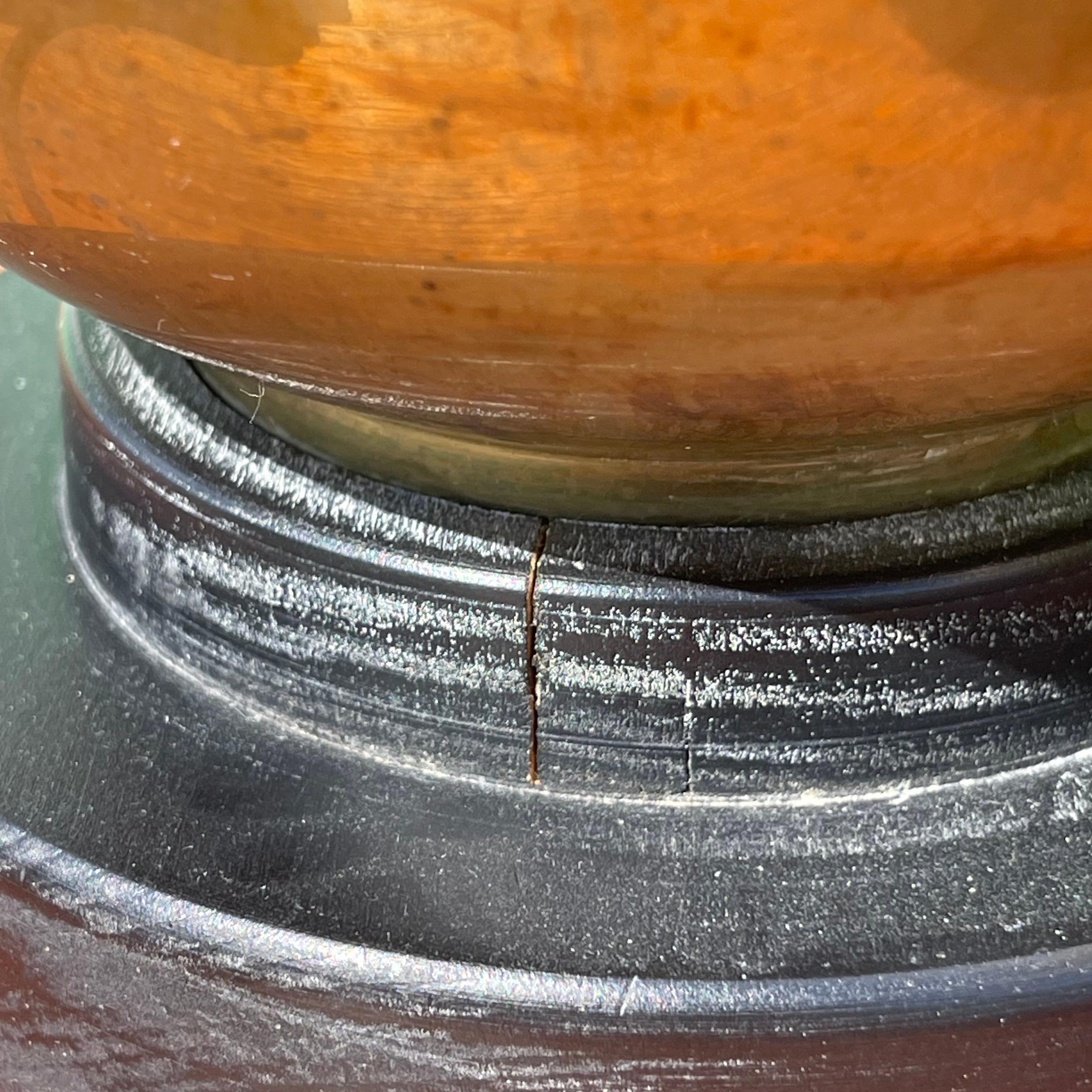 Paire de lampes de table en forme d'urne en jarre de gingembre en laiton patiné en vente 4