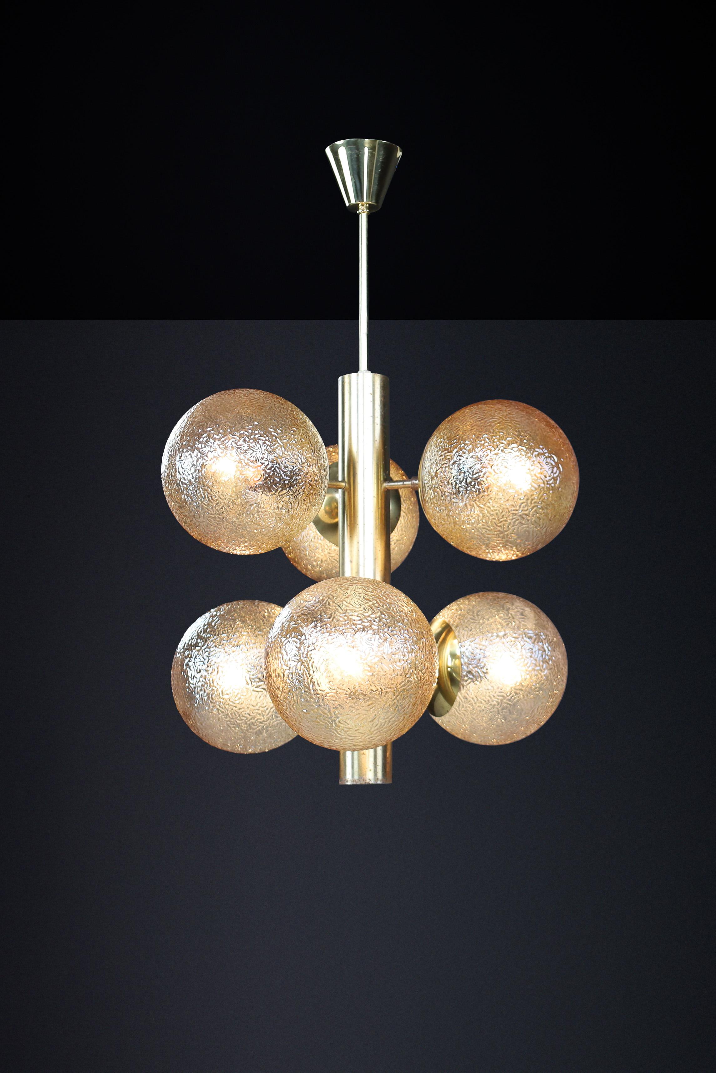Patinated Brass Sputnik Chandelier with Six Gold-Colored Globes, Germany 1960s For Sale 1