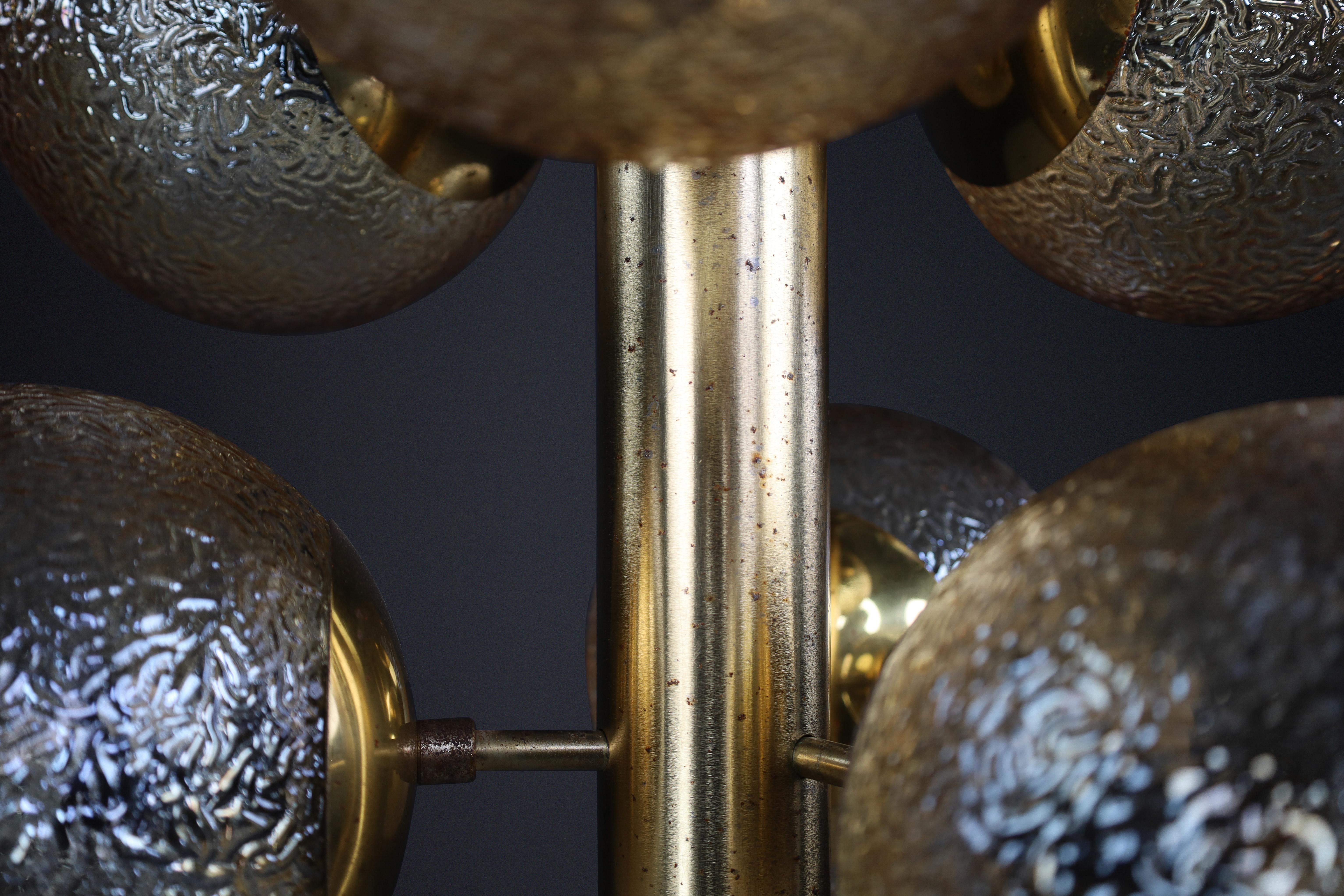 Patinated Brass Sputnik Chandelier with Six Gold-Colored Globes, Germany 1960s For Sale 2