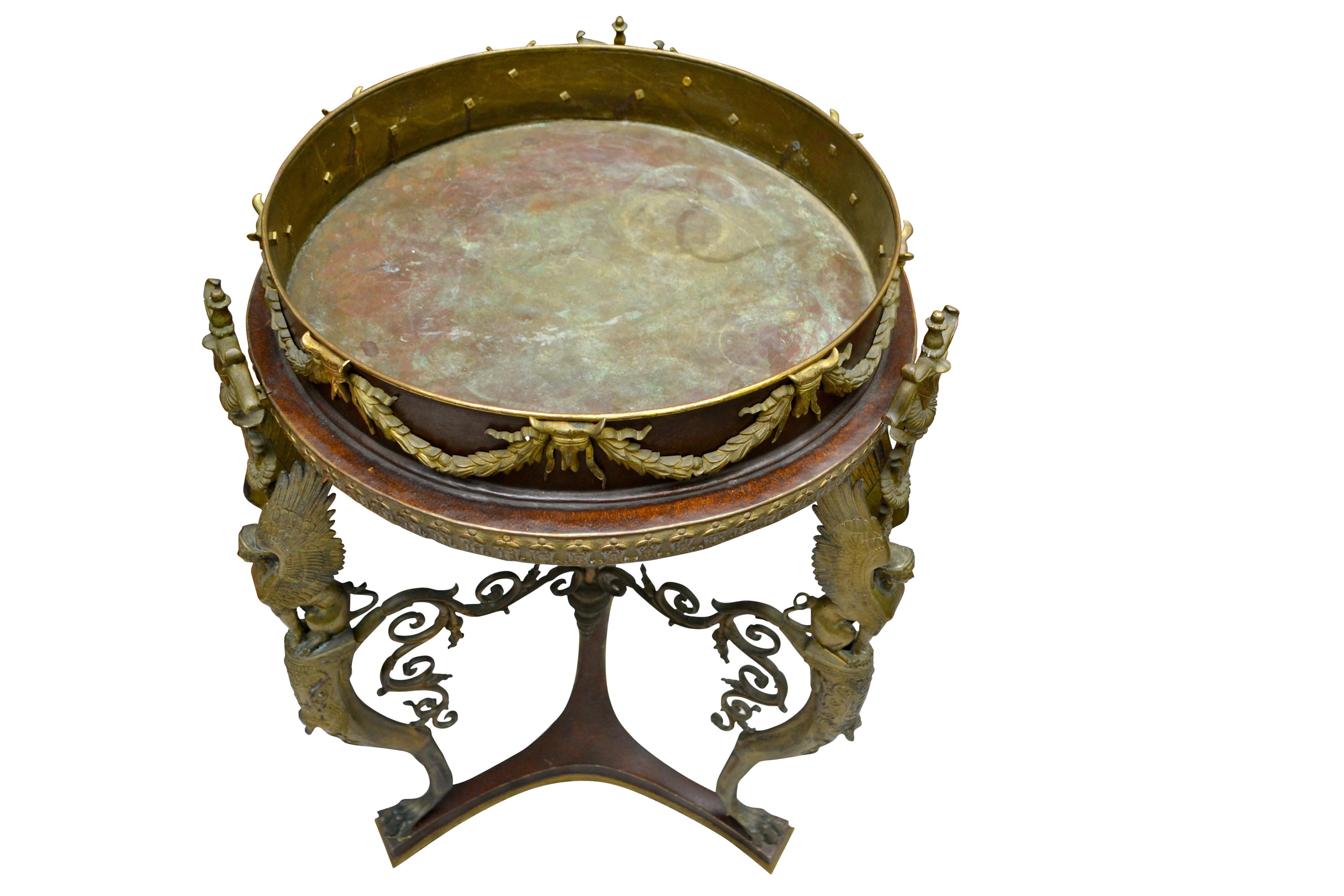 Jardiniere aus patinierter Bronze und Metall nach der Pompeji-Periode  Römische Antiquität (Italienisch)