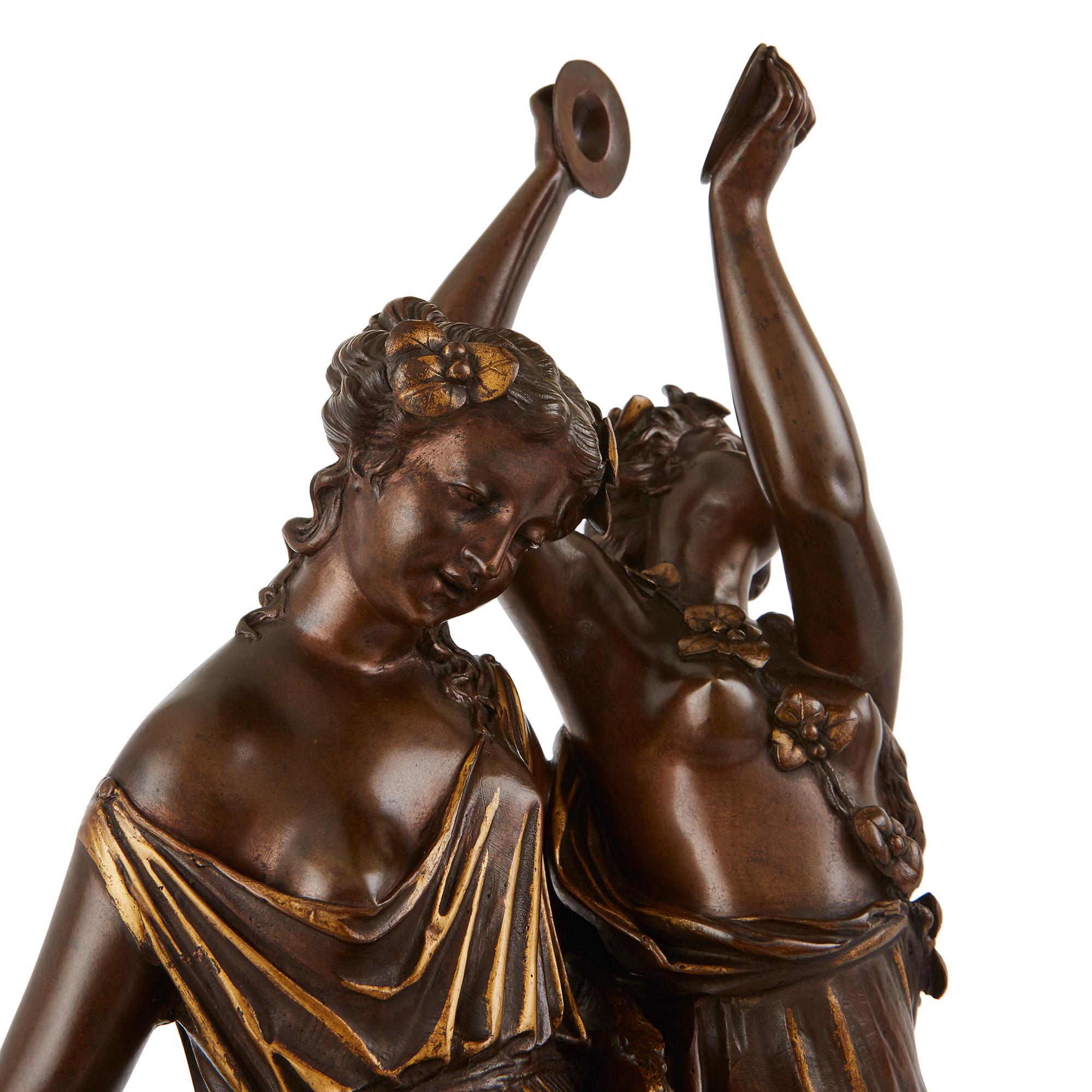 Klassische Skulptur aus patinierter Bronze und Paketvergoldung von Levêque (Neoklassisch) im Angebot