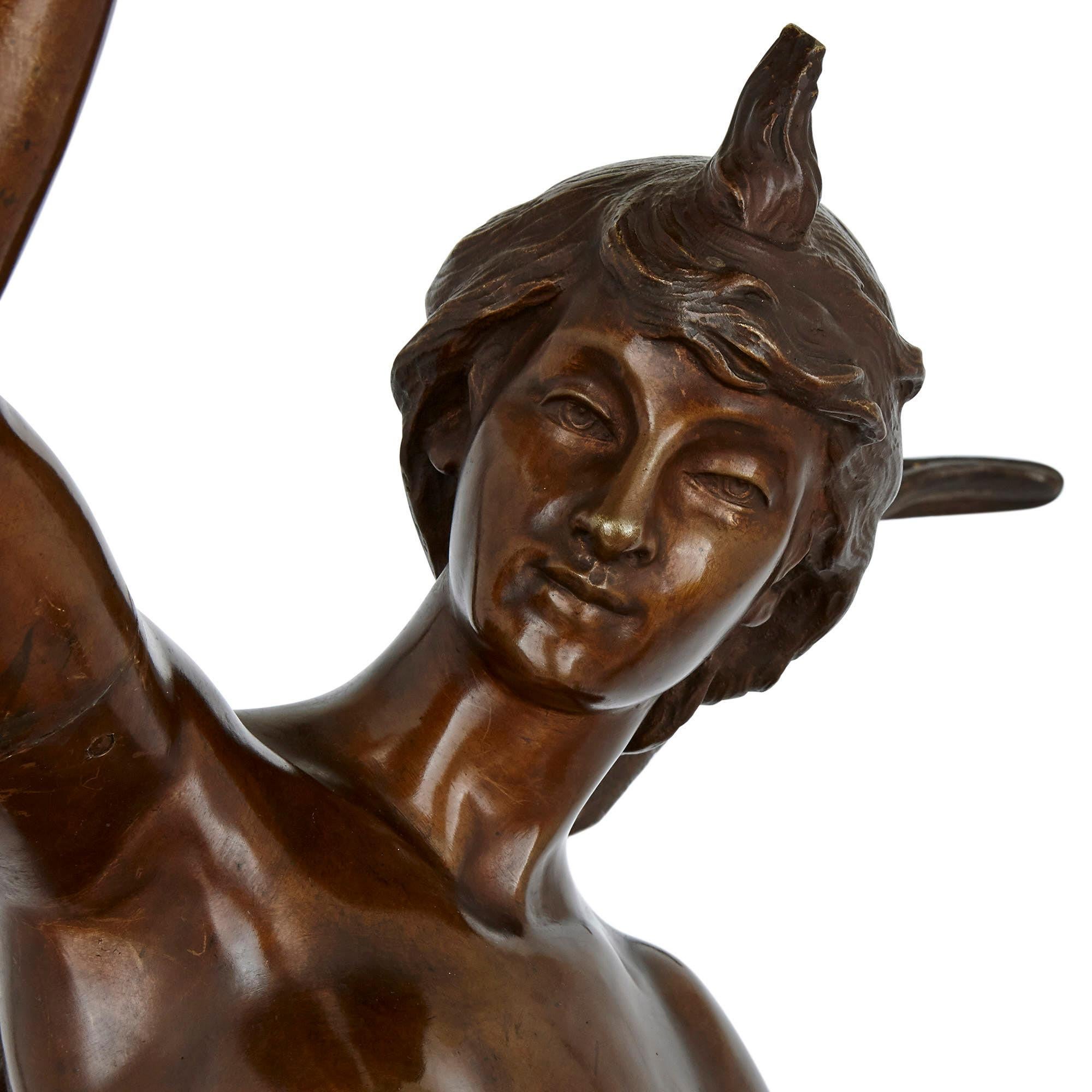 Belle Époque Ange en bronze patiné de Ferrand en vente