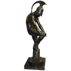 Patinierte Bronzefigur eines klassischen Soldaten von Wilhelm Posoreck