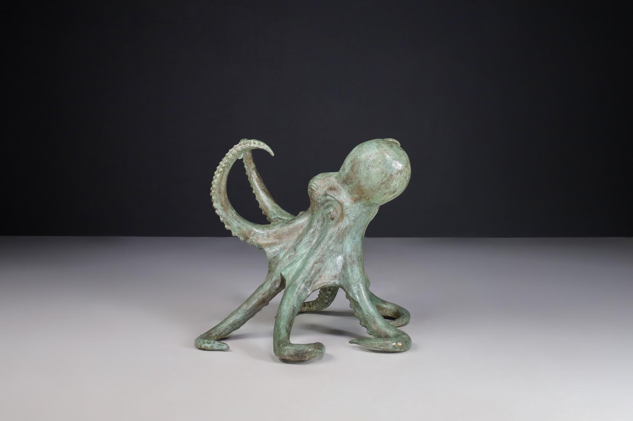 Patinated Bronze Octopus Table or Sculpture, 1970s Italy In Good Condition For Sale In Almelo, NL