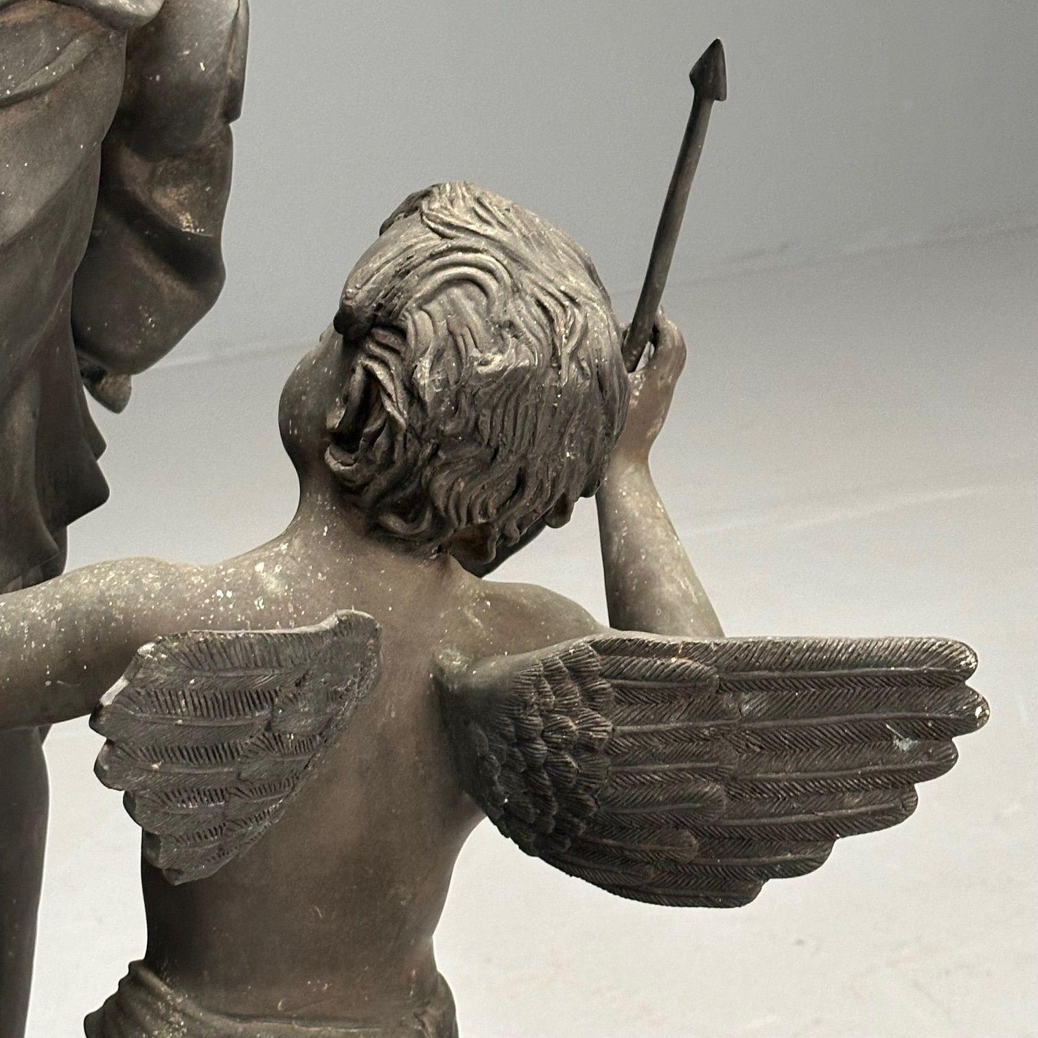 Patinierte Bronzestatue für den Außenbereich, Venus und Amor, Skulptur in Lebensgröße im Angebot 3