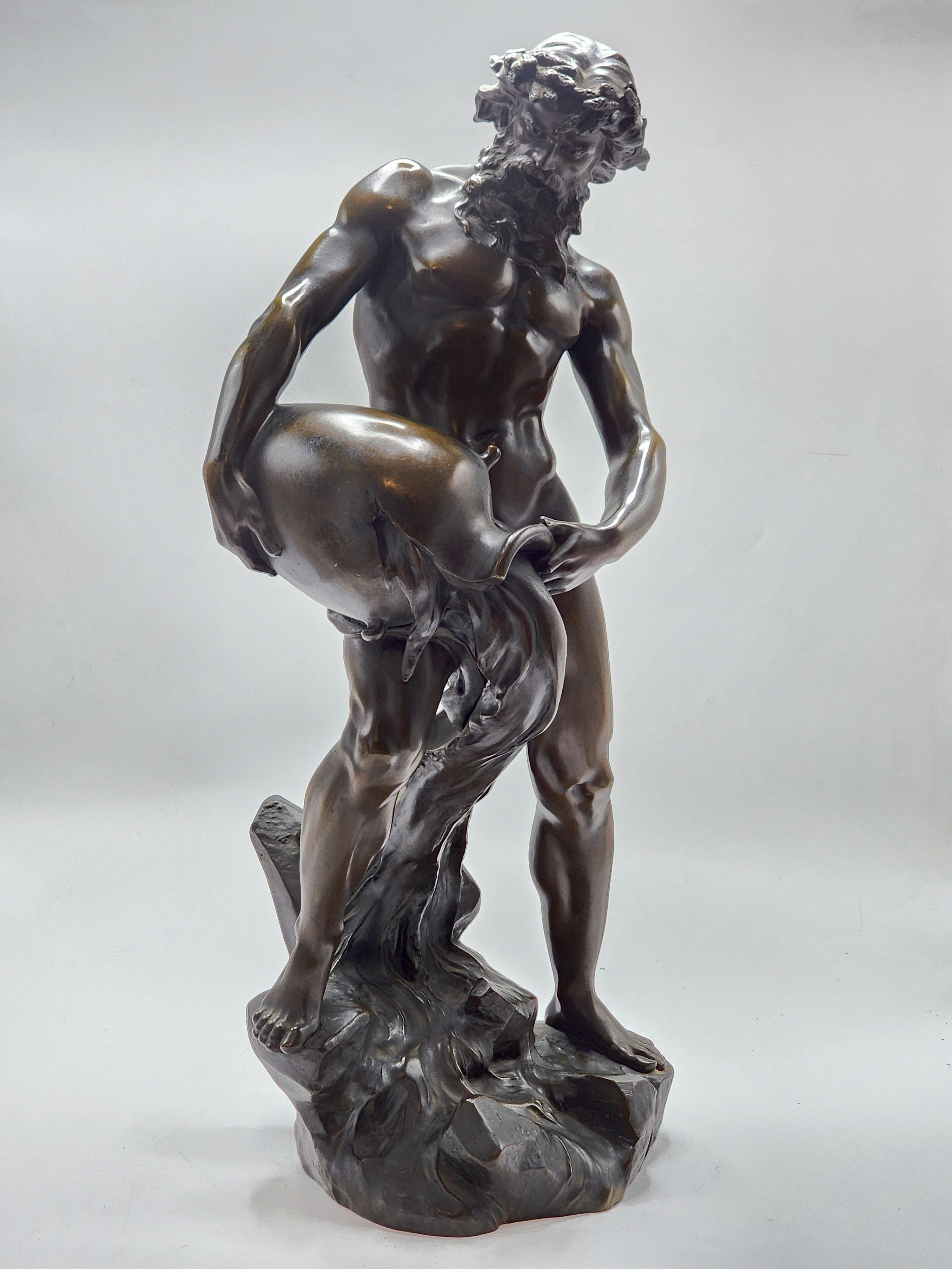 Escultura de bronce patinado 
