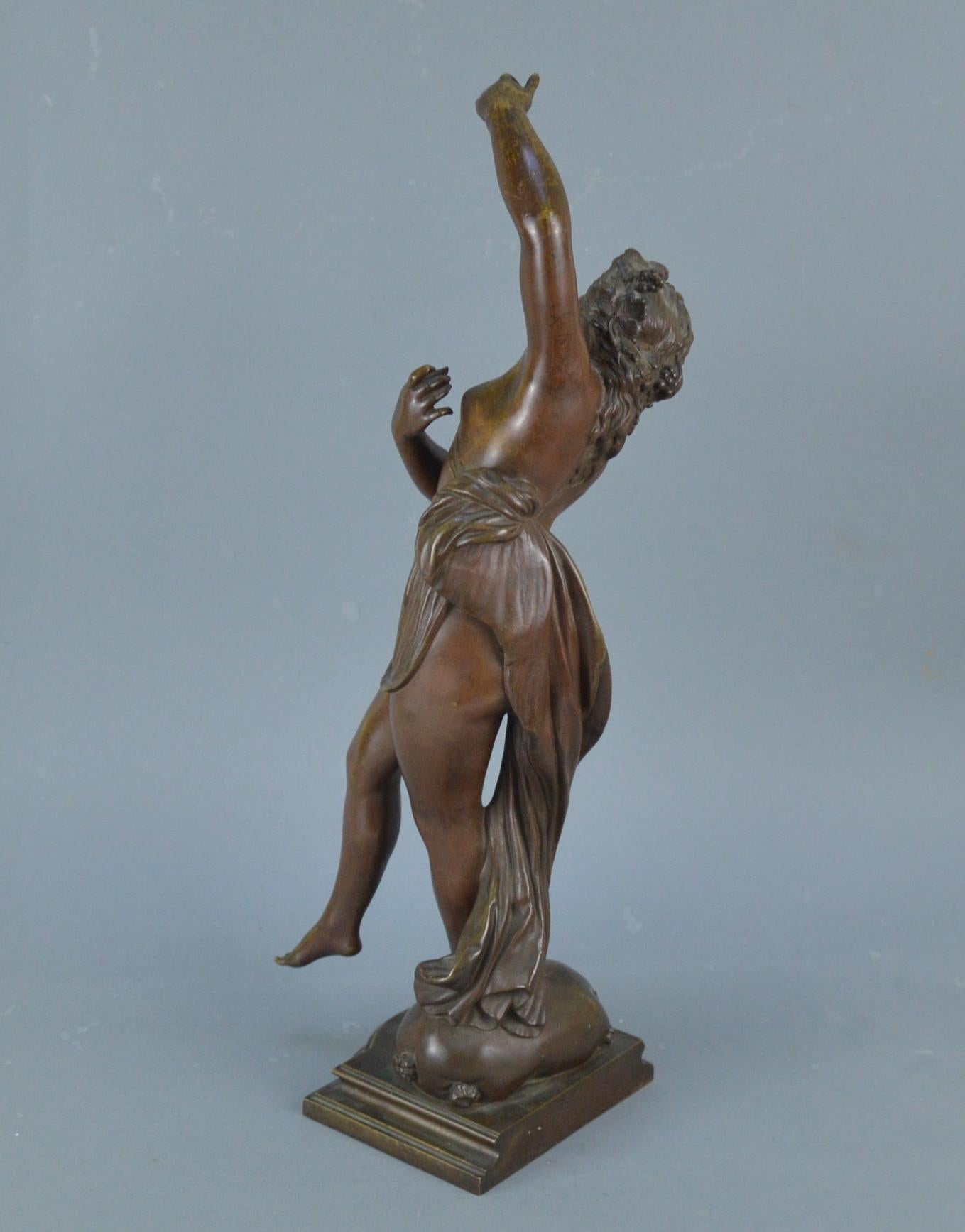 Patinated Bronze Sculpture Representing a Bacchante 19th Century im Zustand „Gut“ in Brussels, BE