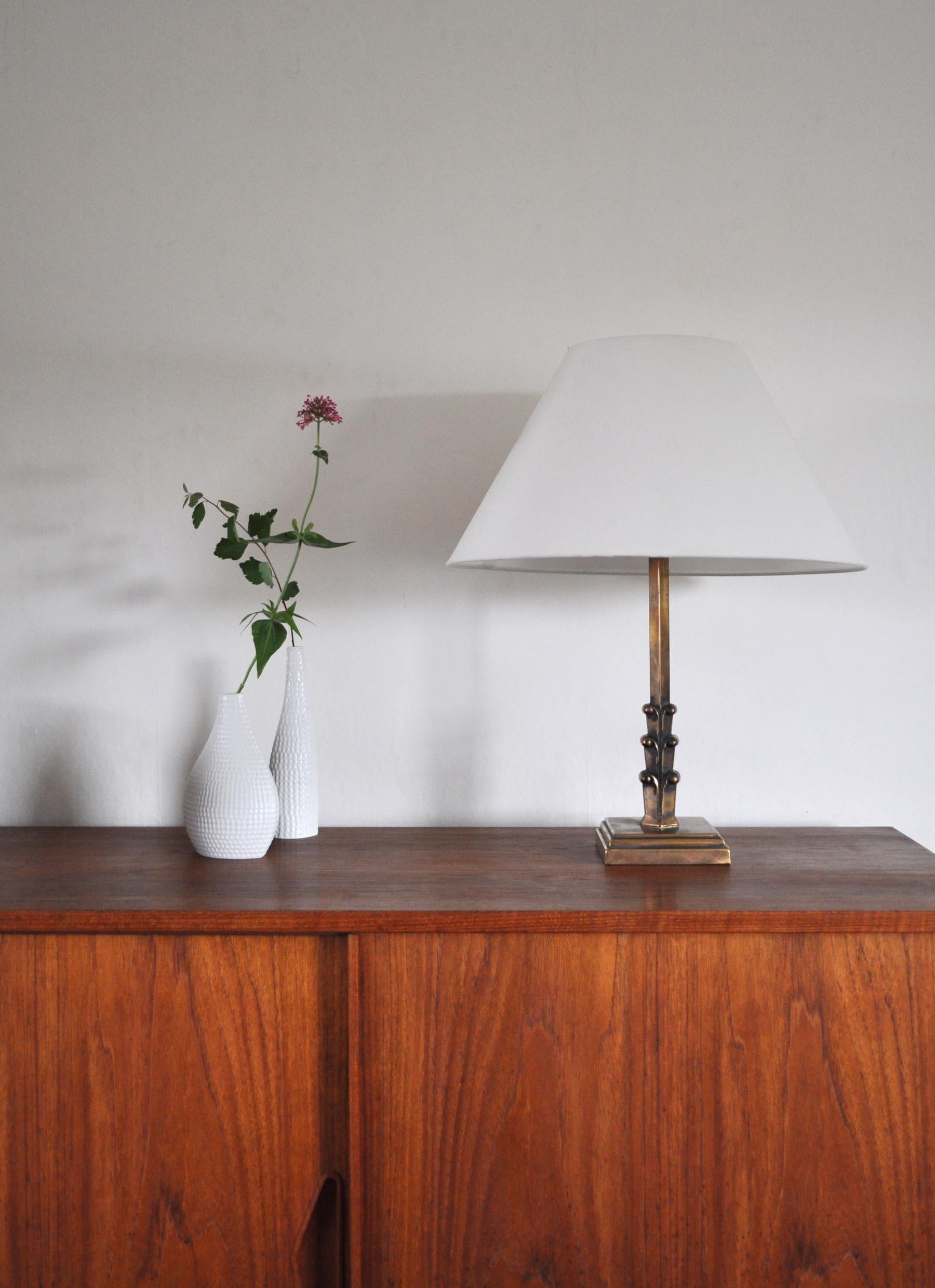 Patinated Danish Art Deco Brass Table Lamp, 1930s For Sale 8