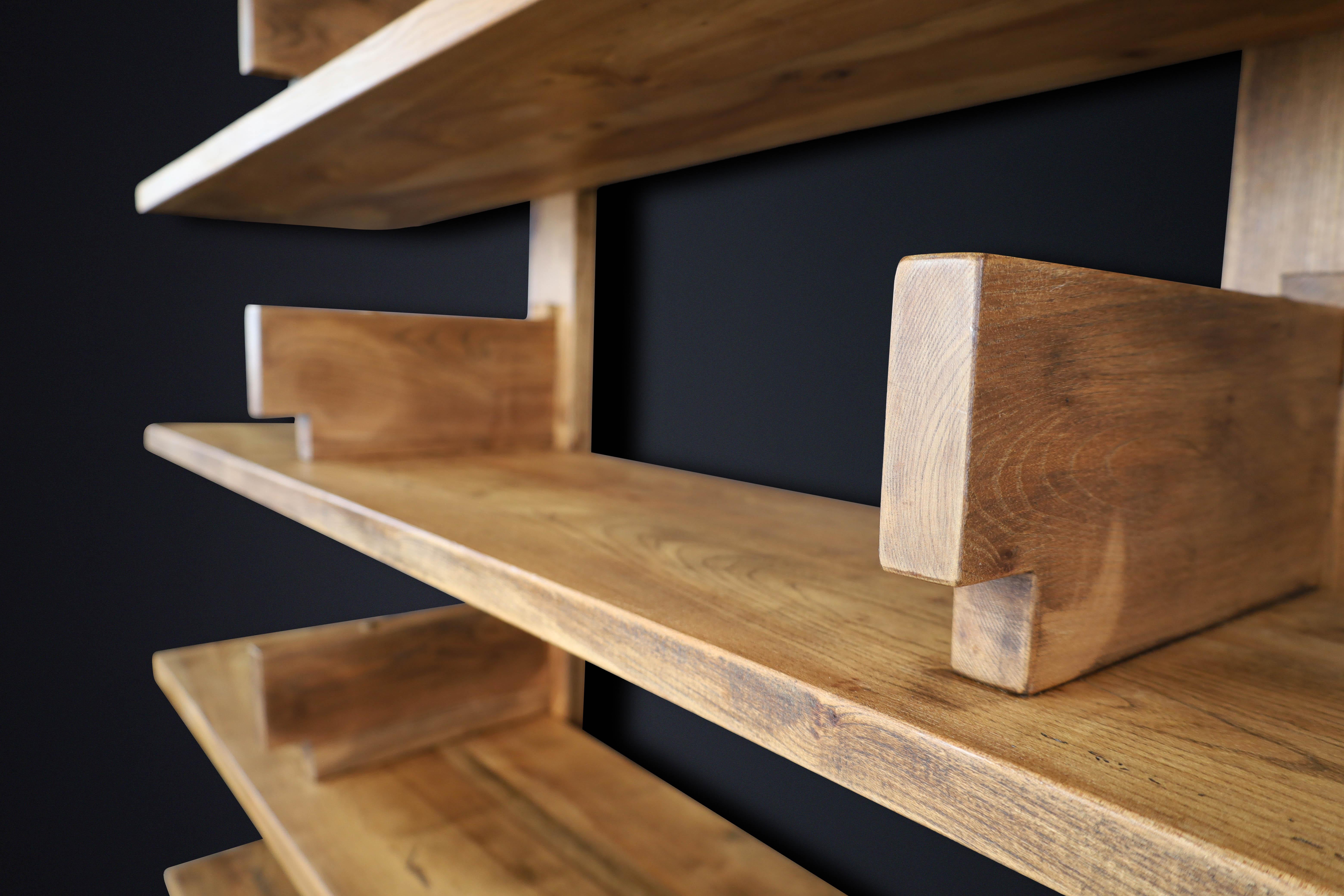 Patinated Elm Bookshelf in the Style of Pierre Chapo, France 1970s For Sale 7