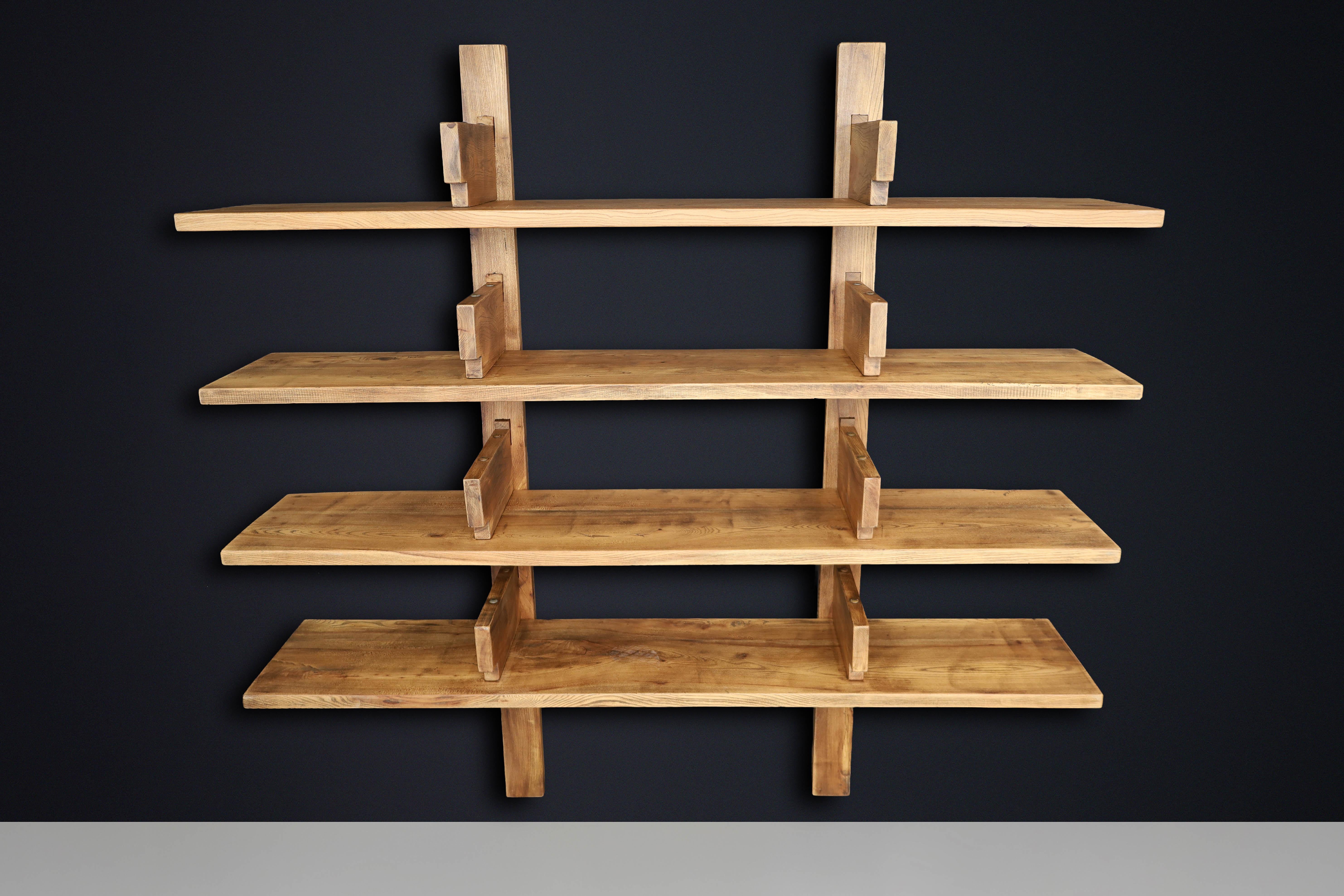 Patinated Elm Bookshelf in the Style of Pierre Chapo, France 1970s For Sale 10