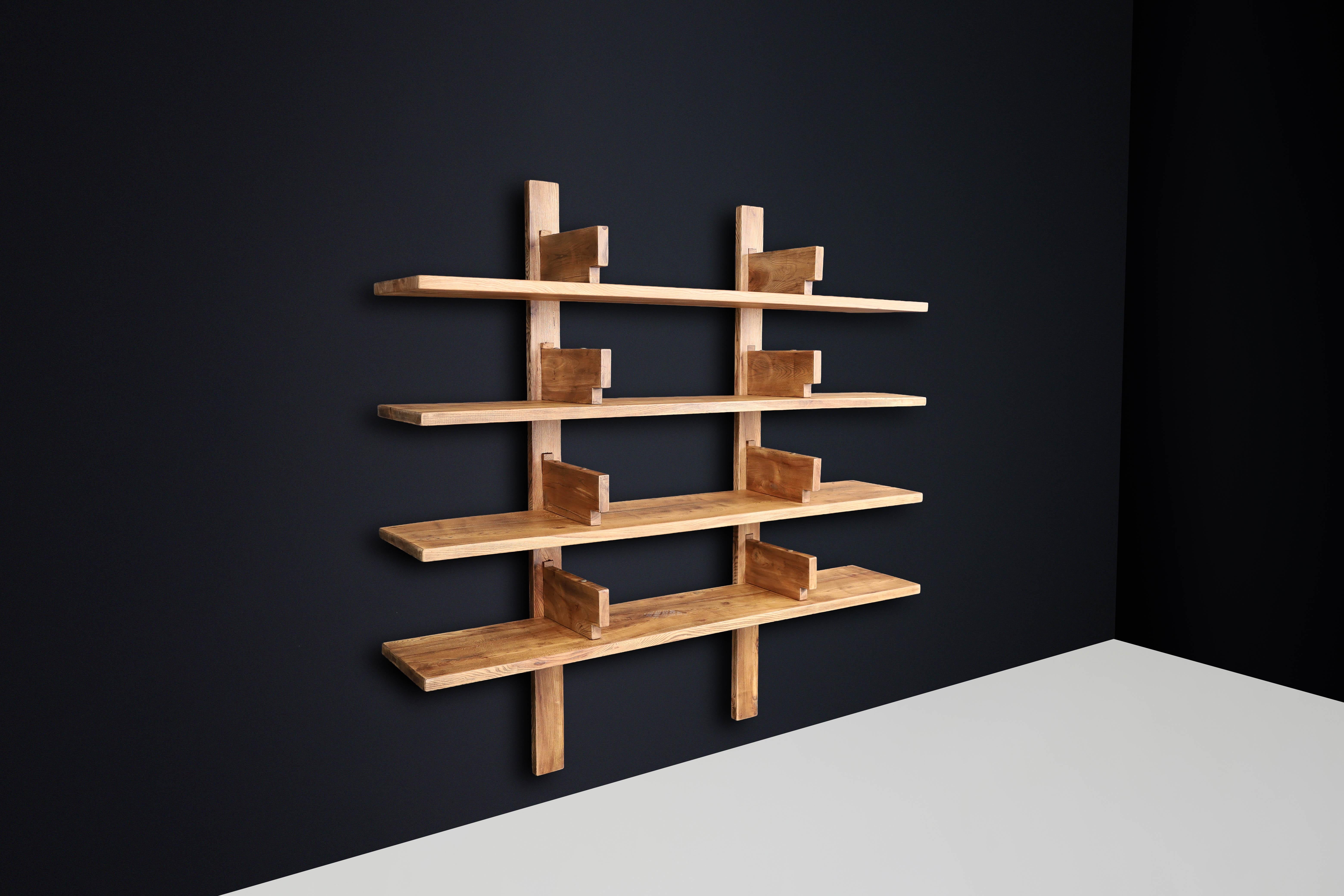 Patinated Elm Bookshelf in the Style of Pierre Chapo, France 1970s For Sale 12