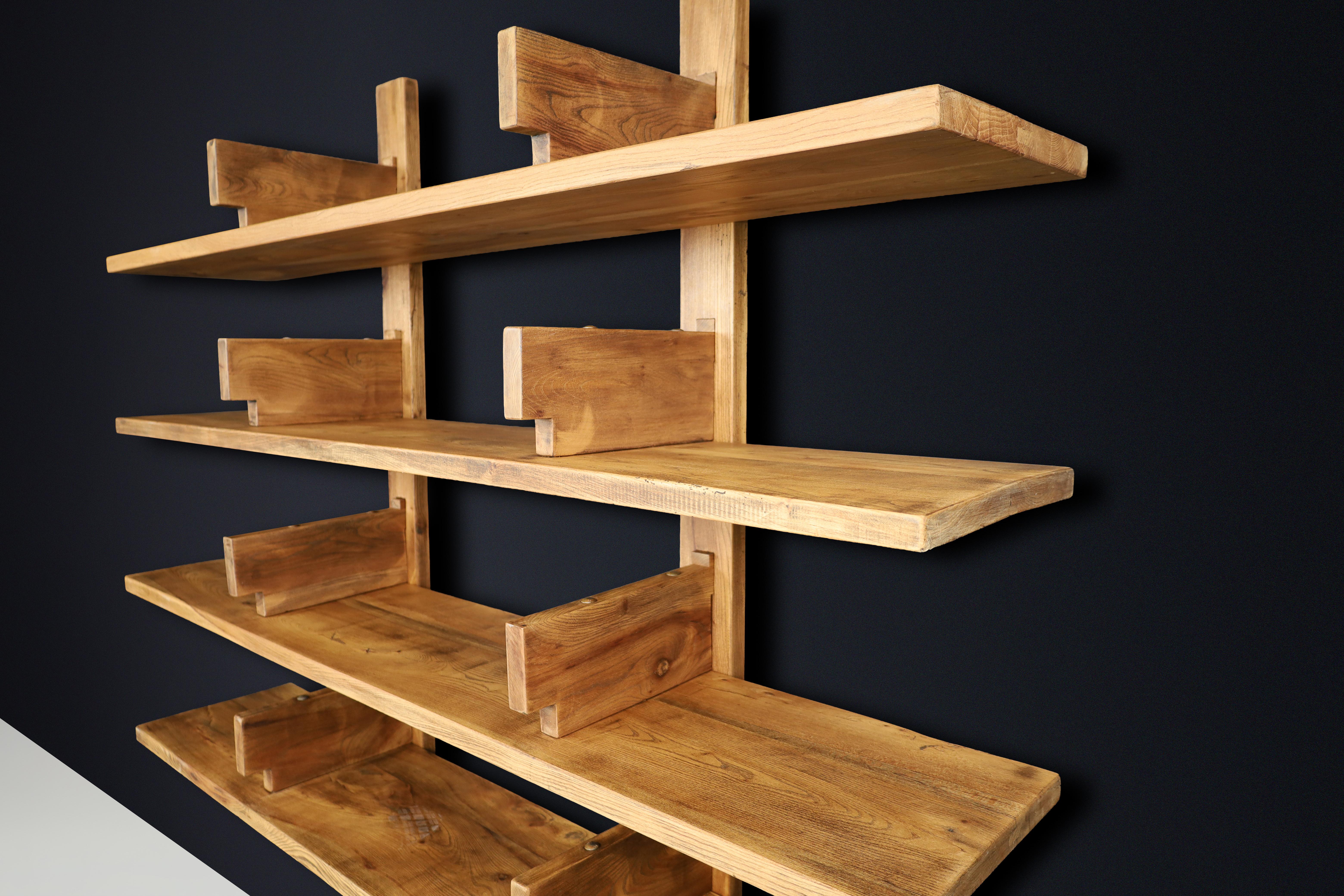 Mid-Century Modern Patinated Elm Bookshelf in the Style of Pierre Chapo, France 1970s For Sale