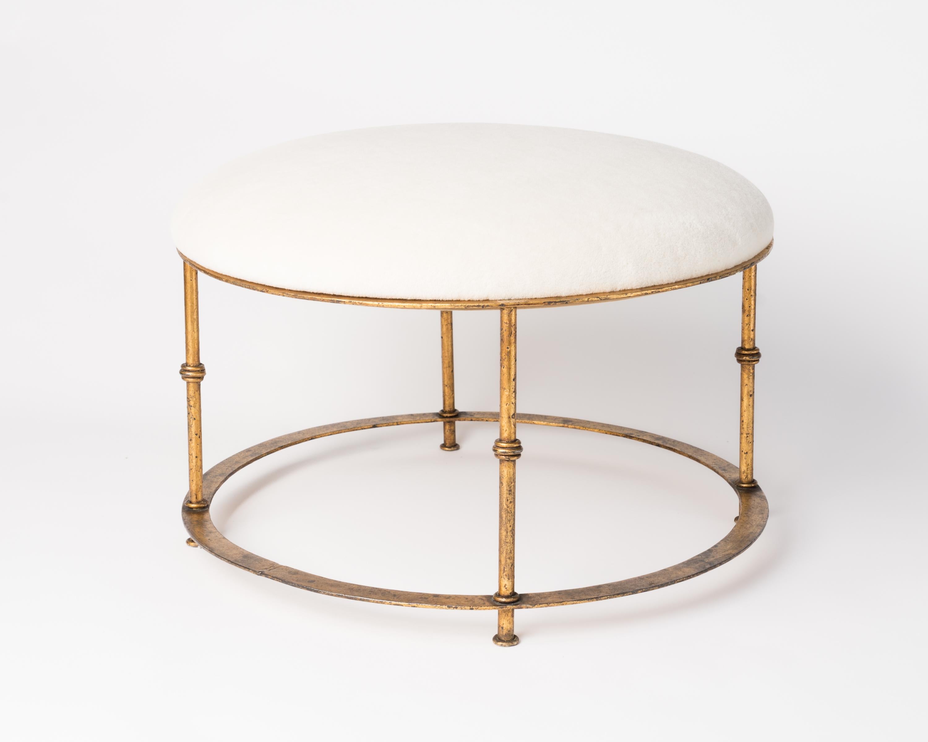 Late 20th Century Patinated Gilt Steel Round Ottoman w. Cream Mohair Cushion, Italy 1970's For Sale
