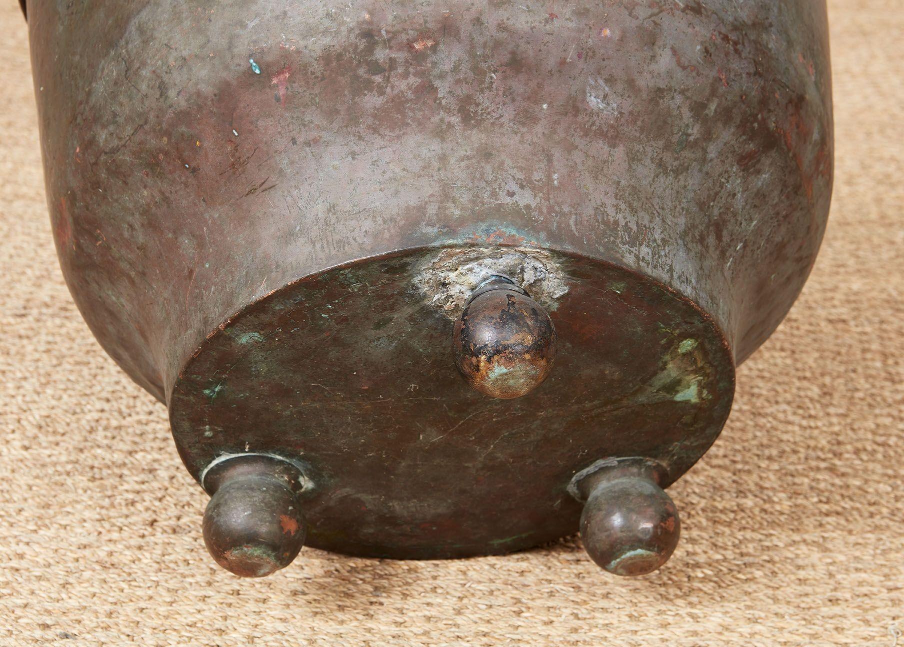 Patinated Kindling Bin with a Baronial Crest In Good Condition For Sale In Greenwich, CT