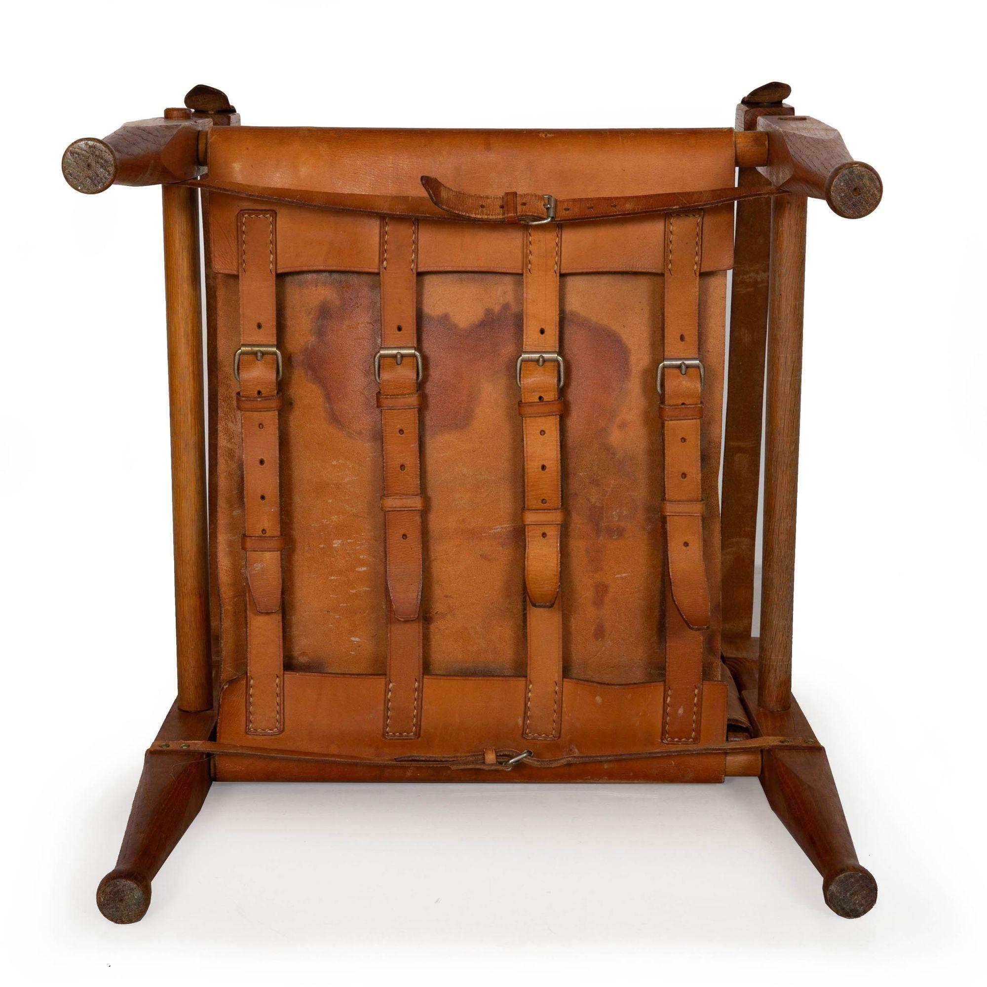 Patinated Leather and Oak “Safari” Chair by Wilhelm Kienzle ca. 1950 7