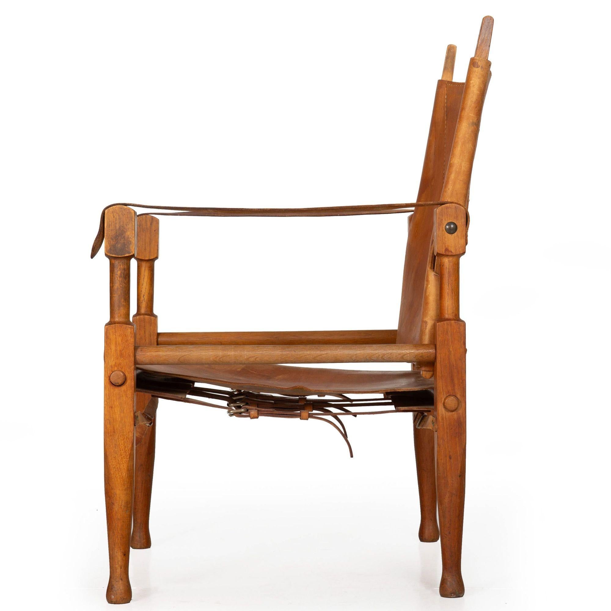 Swiss Patinated Leather and Oak “Safari” Chair by Wilhelm Kienzle ca. 1950