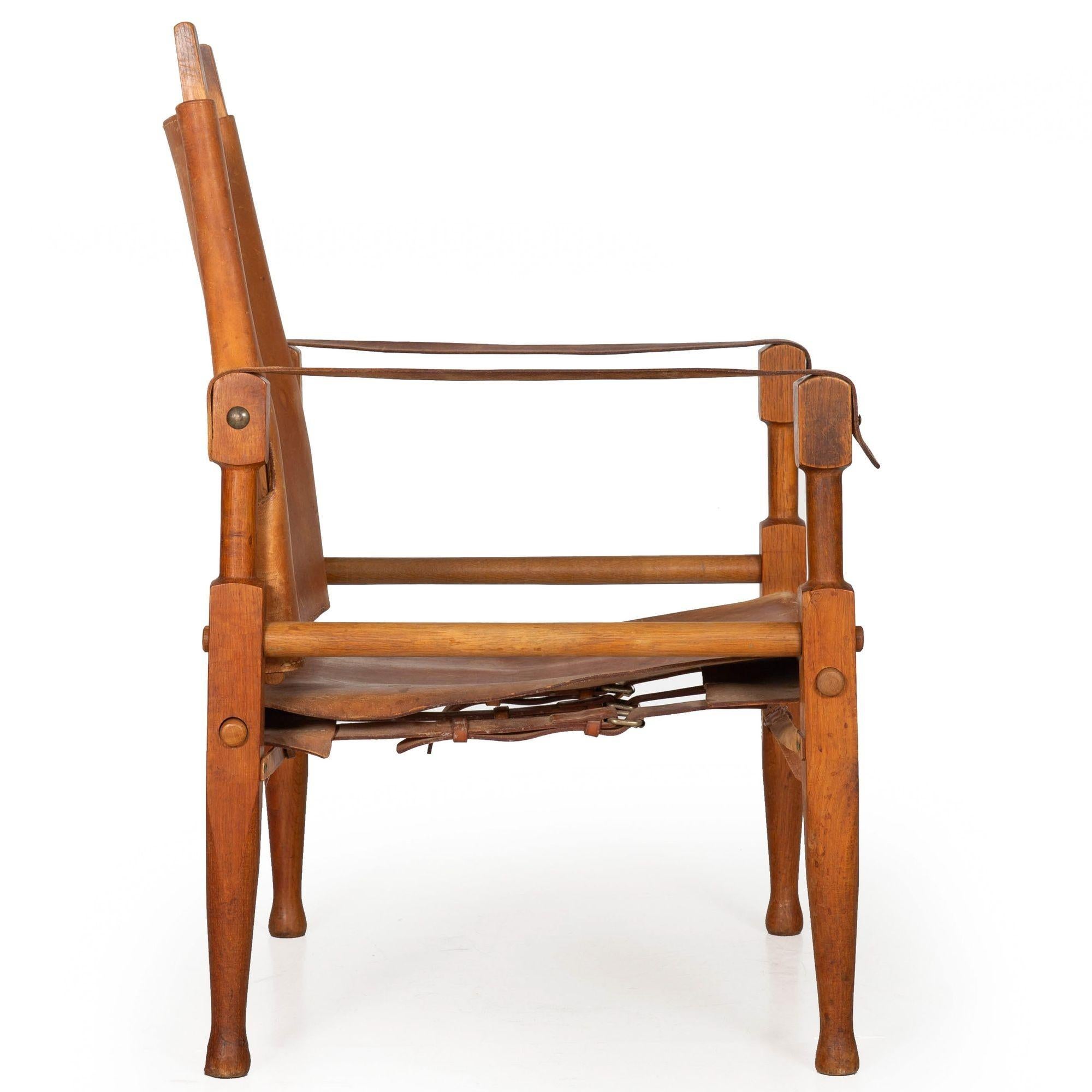 Patinated Leather and Oak “Safari” Chair by Wilhelm Kienzle ca. 1950 In Good Condition In Shippensburg, PA