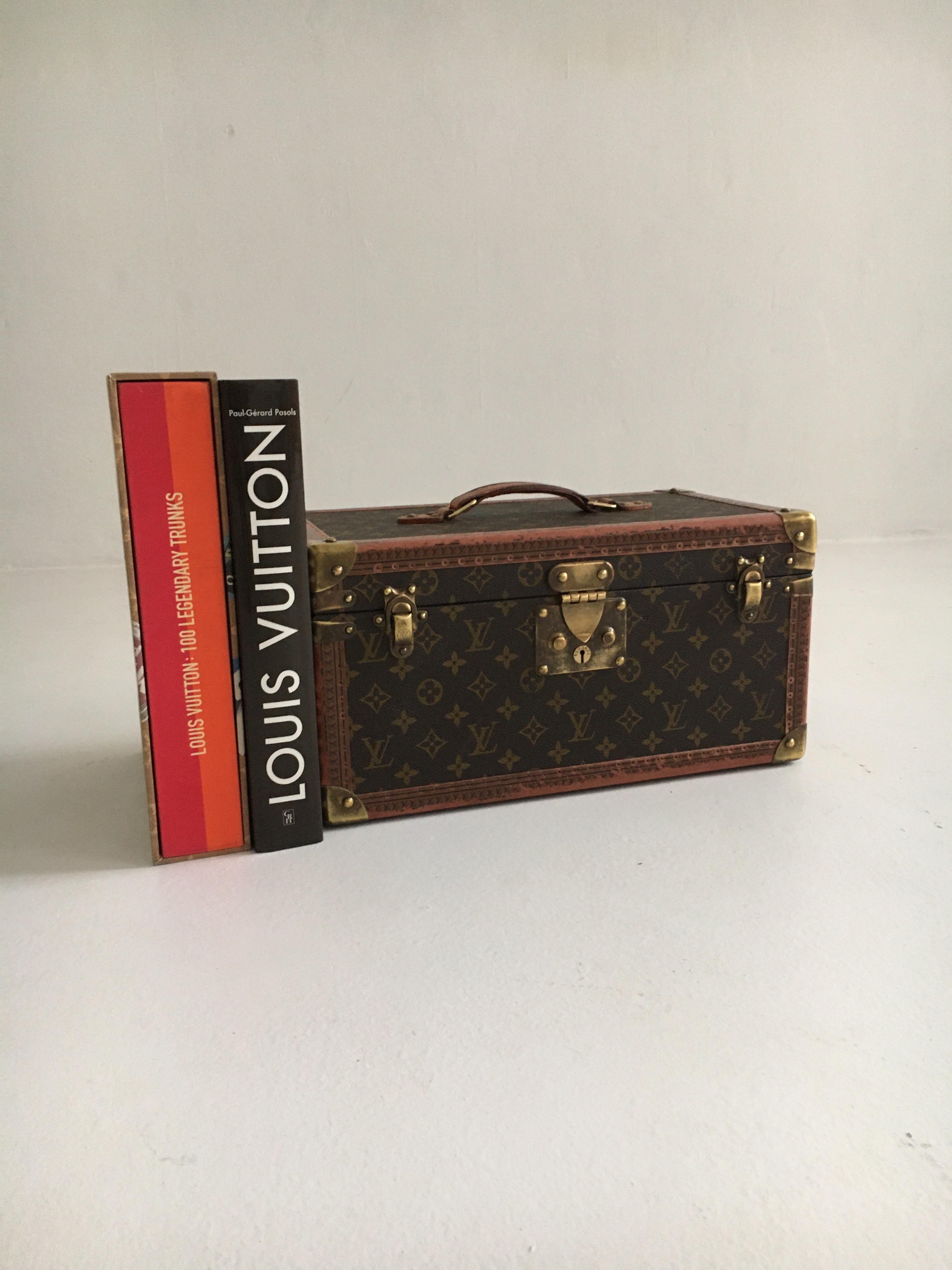 Patinated Louis Vuitton Train Case Louis Vuitton Beauty Case, France, 1990s 6