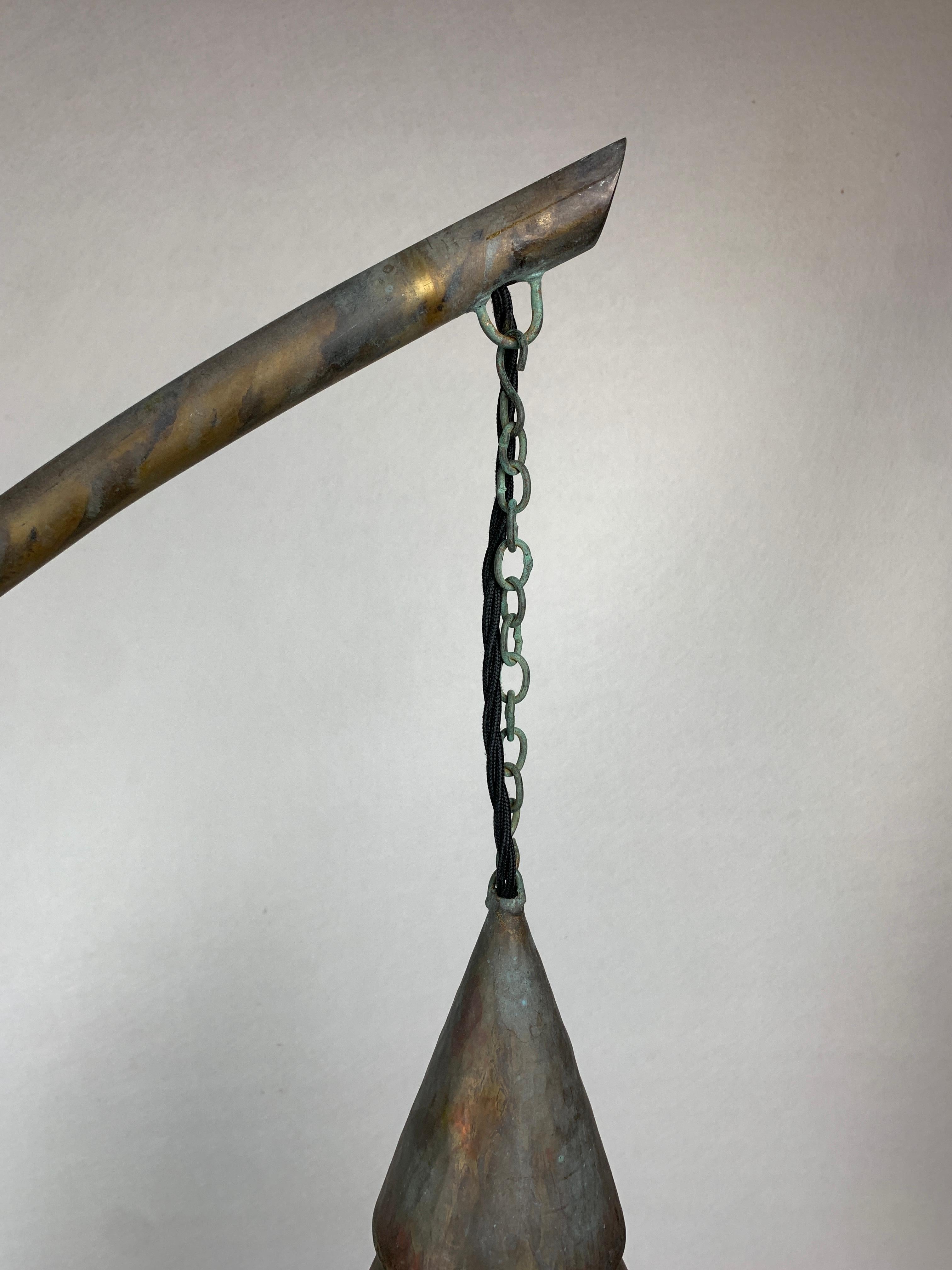 Lampada da terra in rame rustico patinato e acciaio con lanterna, Bali Indonesia anni '80 in vendita 6