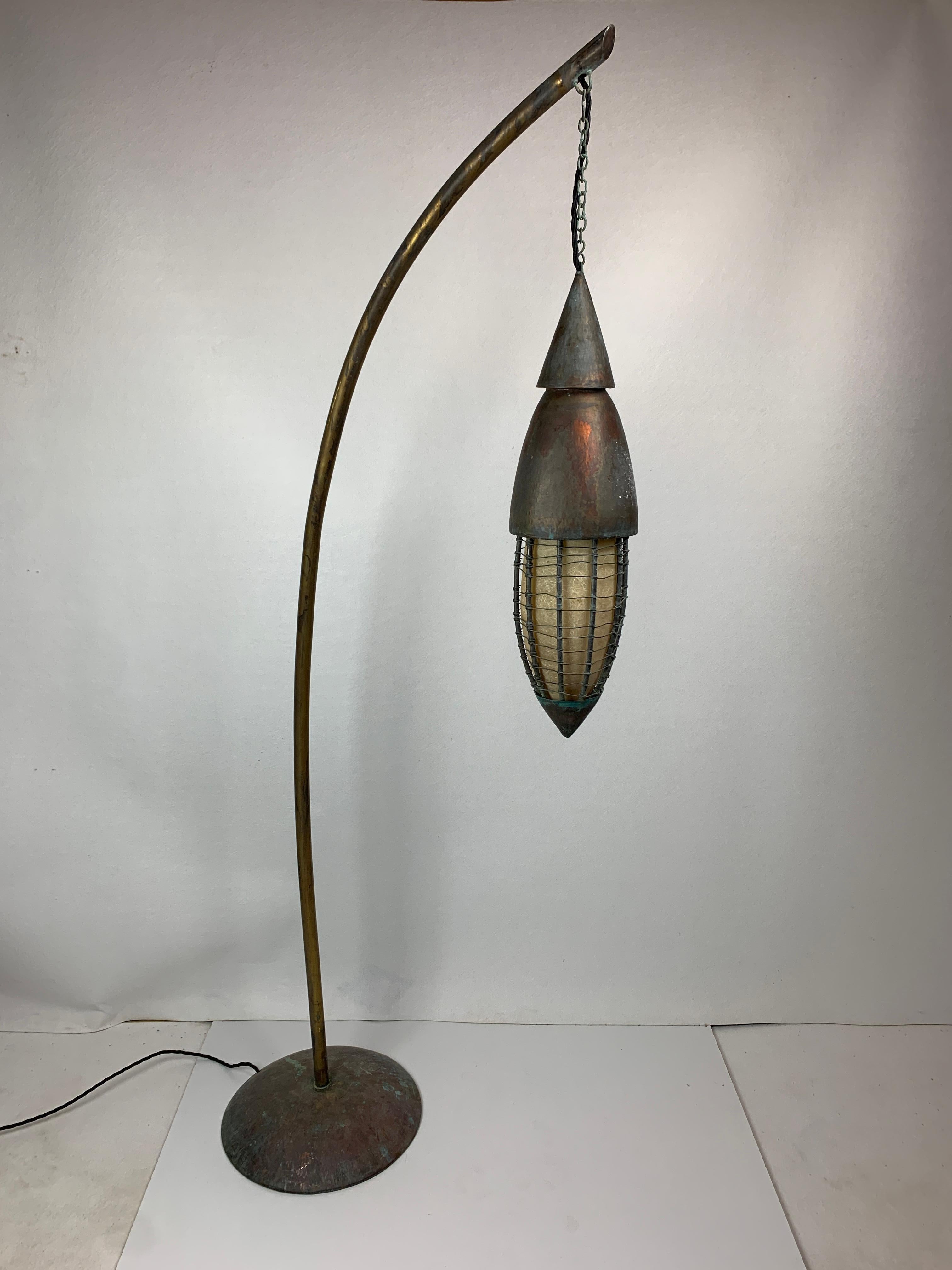 Lampada da terra in rame rustico patinato e acciaio con lanterna, Bali Indonesia anni '80 in vendita 11