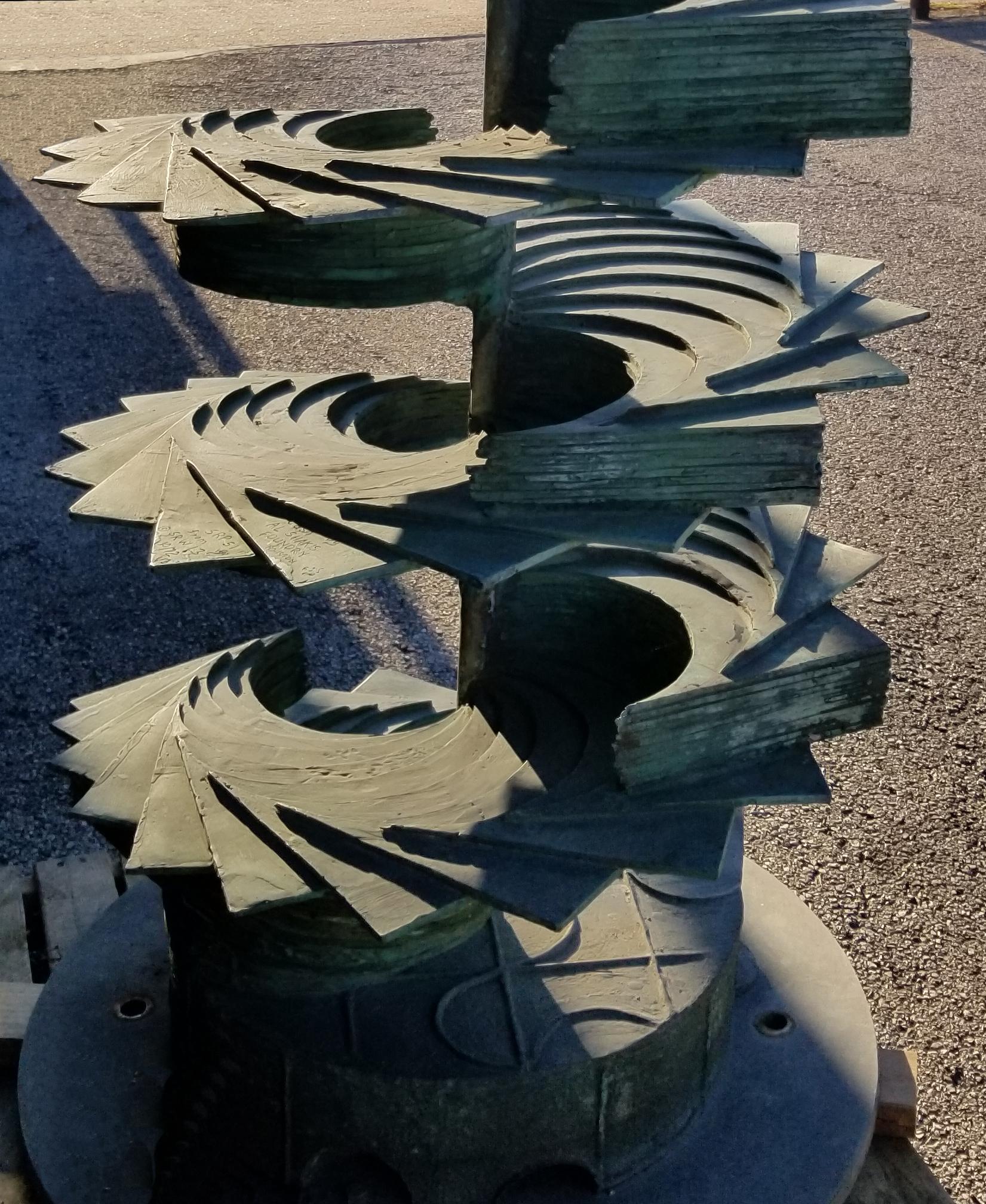 Patinierte Siliziumbronze-Brunnenskulptur des texanischen Künstlers Harvey J Bott im Zustand „Gut“ in Dallas, TX