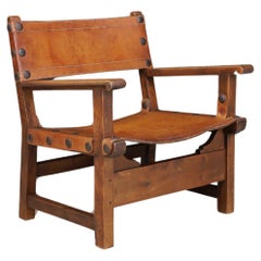 „Spanish Chair“ aus patiniertem Holz und cognacfarbenem Leder, Spanien, 1960er Jahre