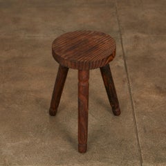 Tabouret de traite tripode en bois patiné