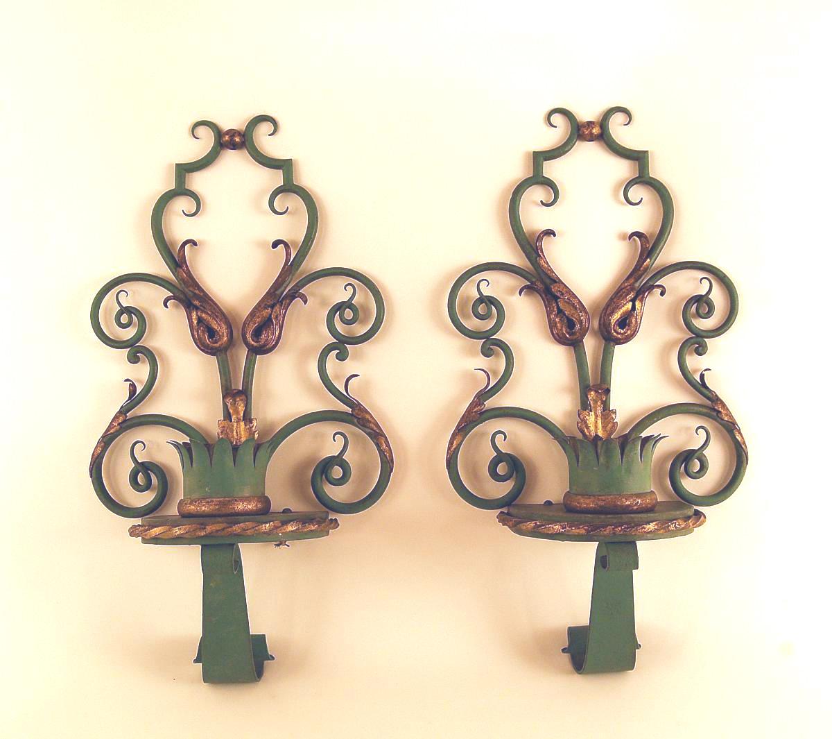 Patinated Wrought Iron Wall Sconces, 1940s, Set of 2 In Good Condition For Sale In CHALON-SUR-SAÔNE, FR