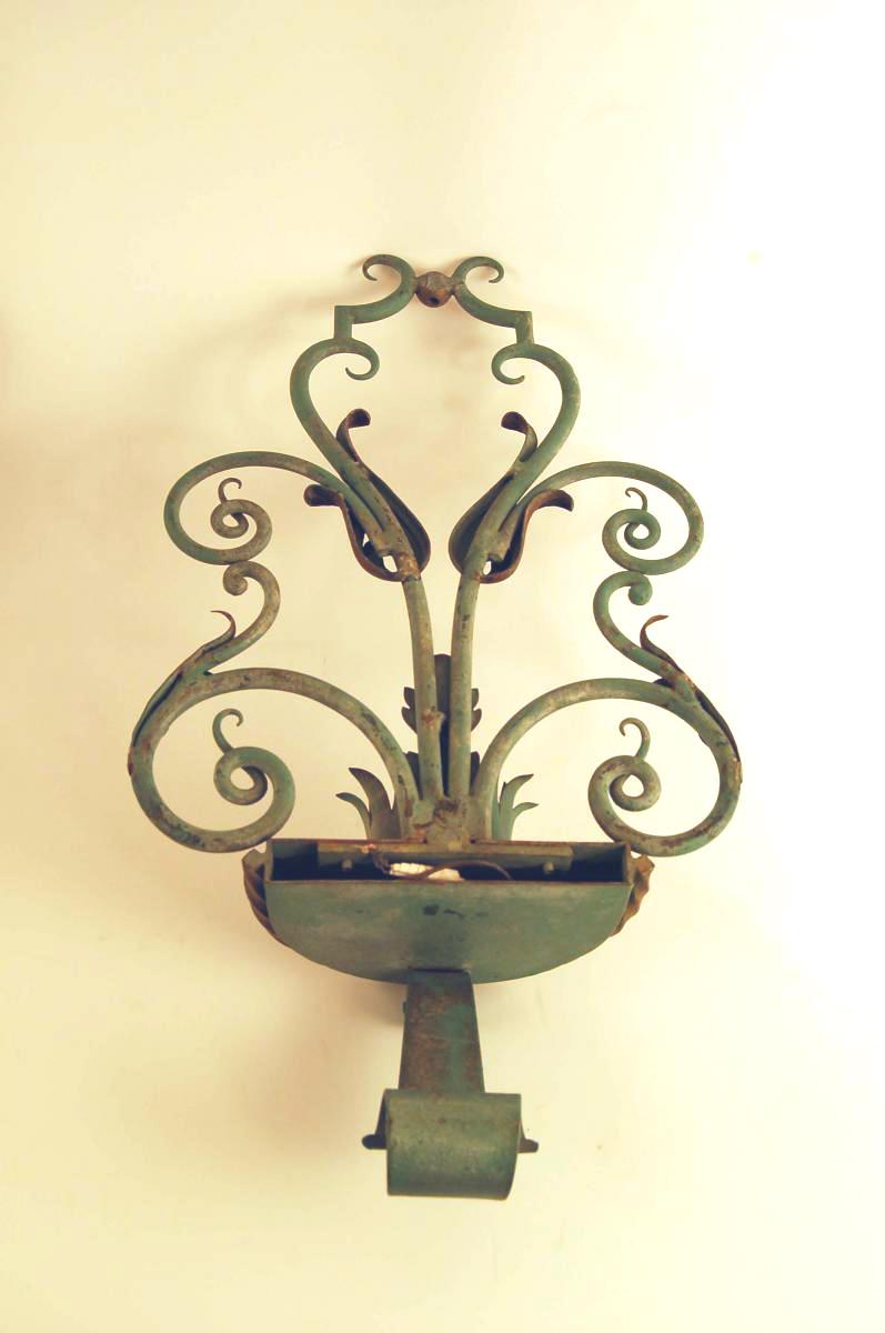 Patinated Wrought Iron Wall Sconces, 1940s, Set of 2 For Sale 2
