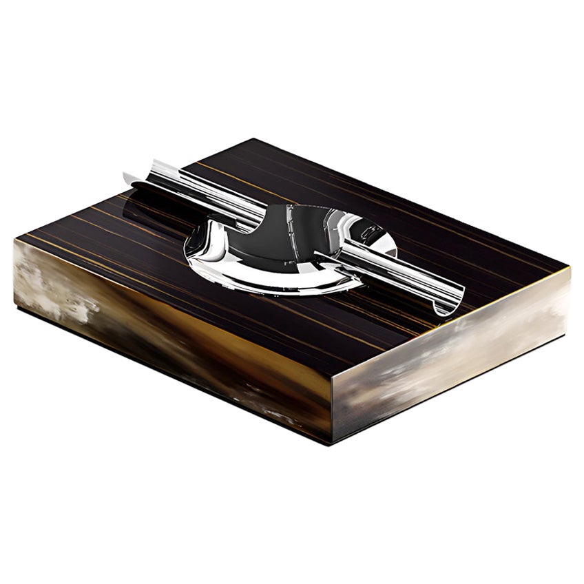 Patino Aschenbecher aus glänzendem Ebenholz und Corno Italiano, Mod. 2450 im Angebot