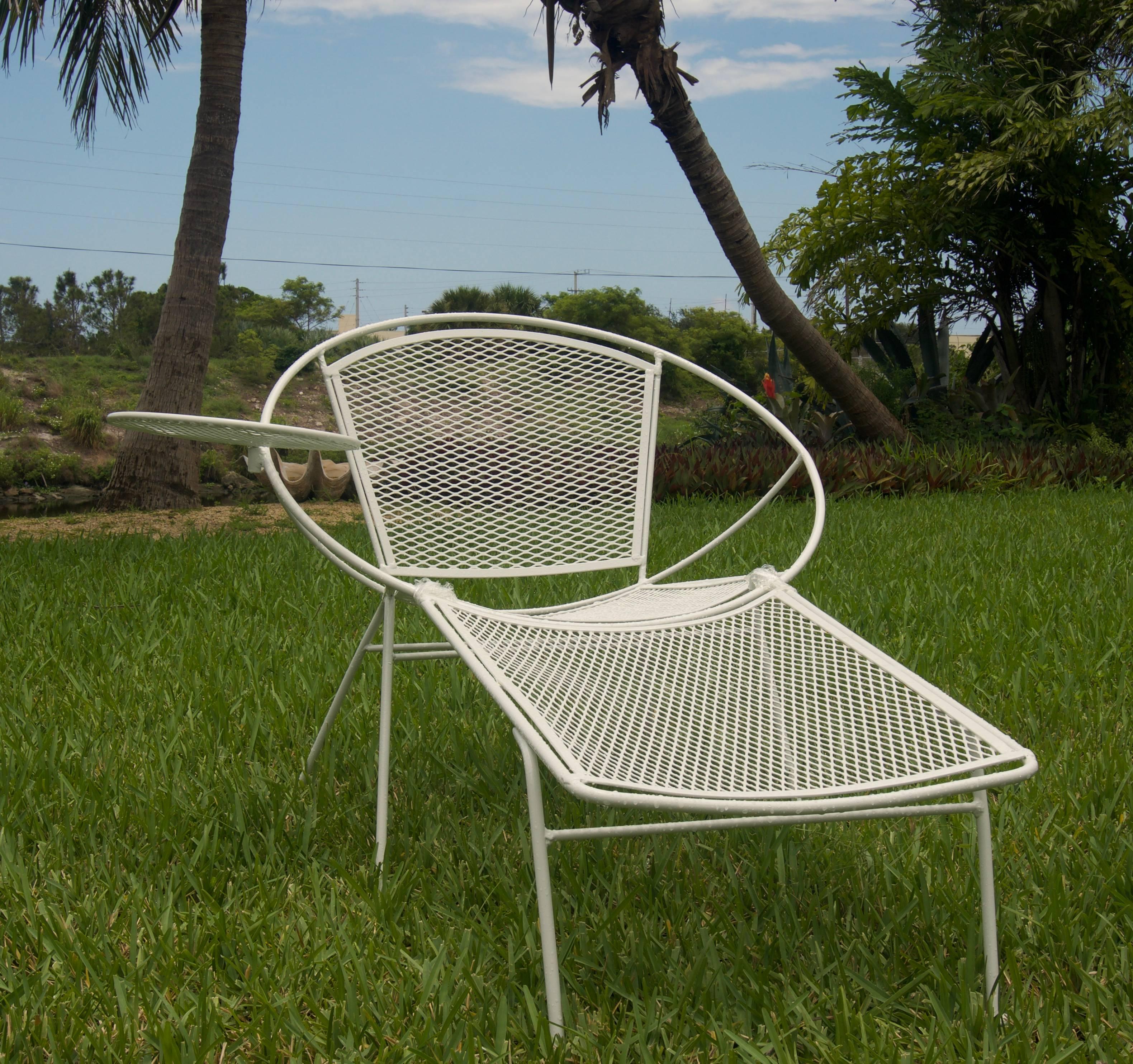 Mid-Century Modern Patio Chaise Lounge by Maurizio Tempestini for Salterini in White