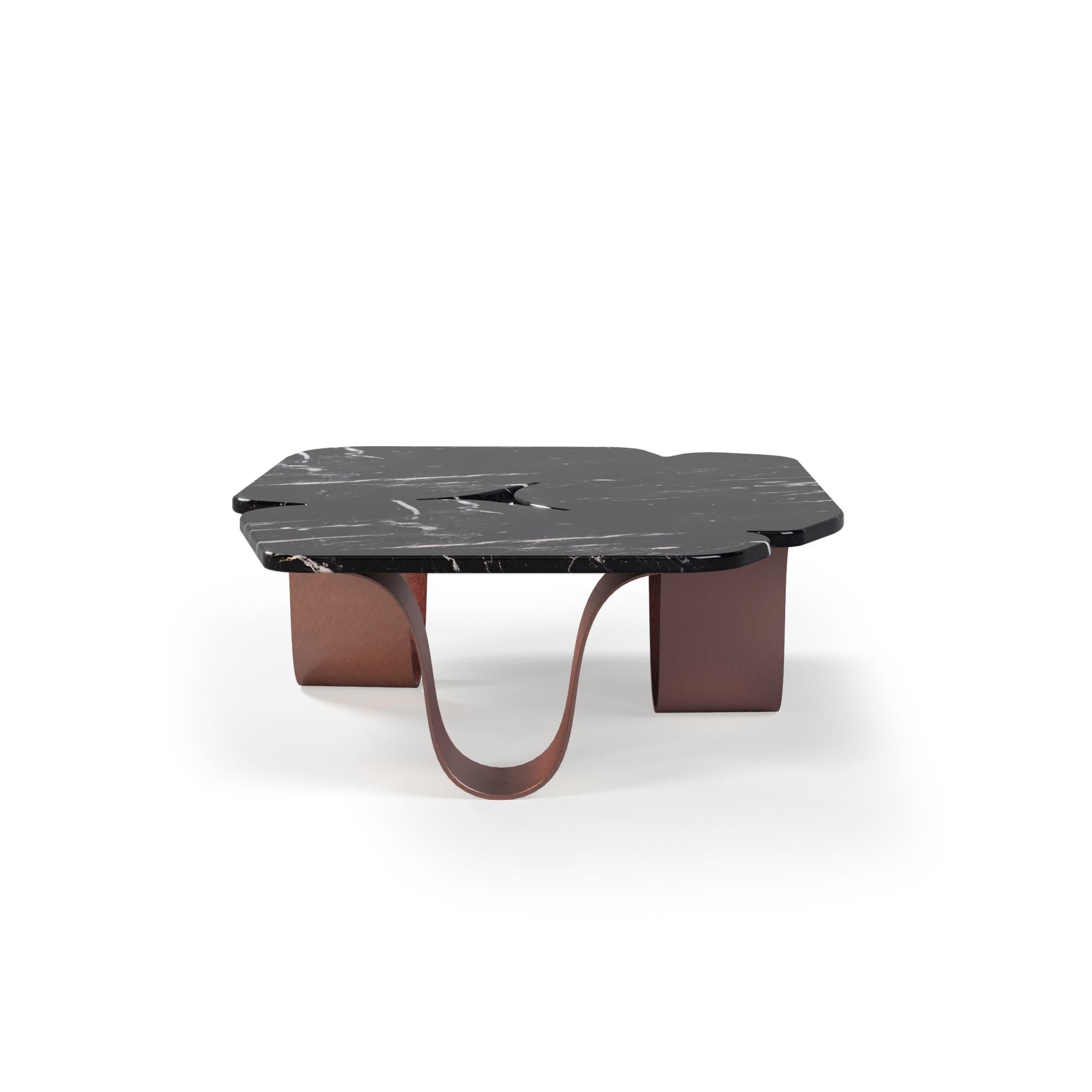 Mesa baja para patio con superficie de mármol verde Siglo XXI y contemporáneo en venta
