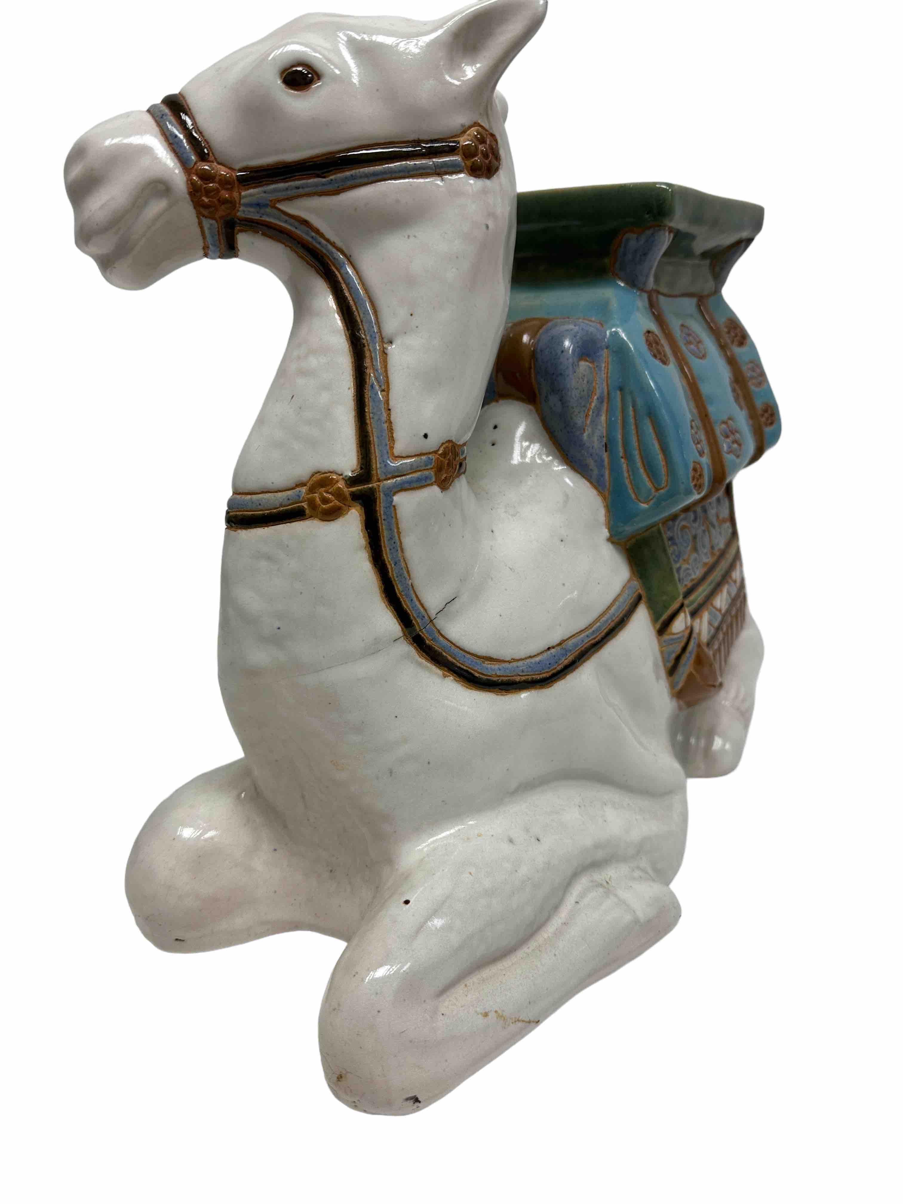 camel standing ashtray