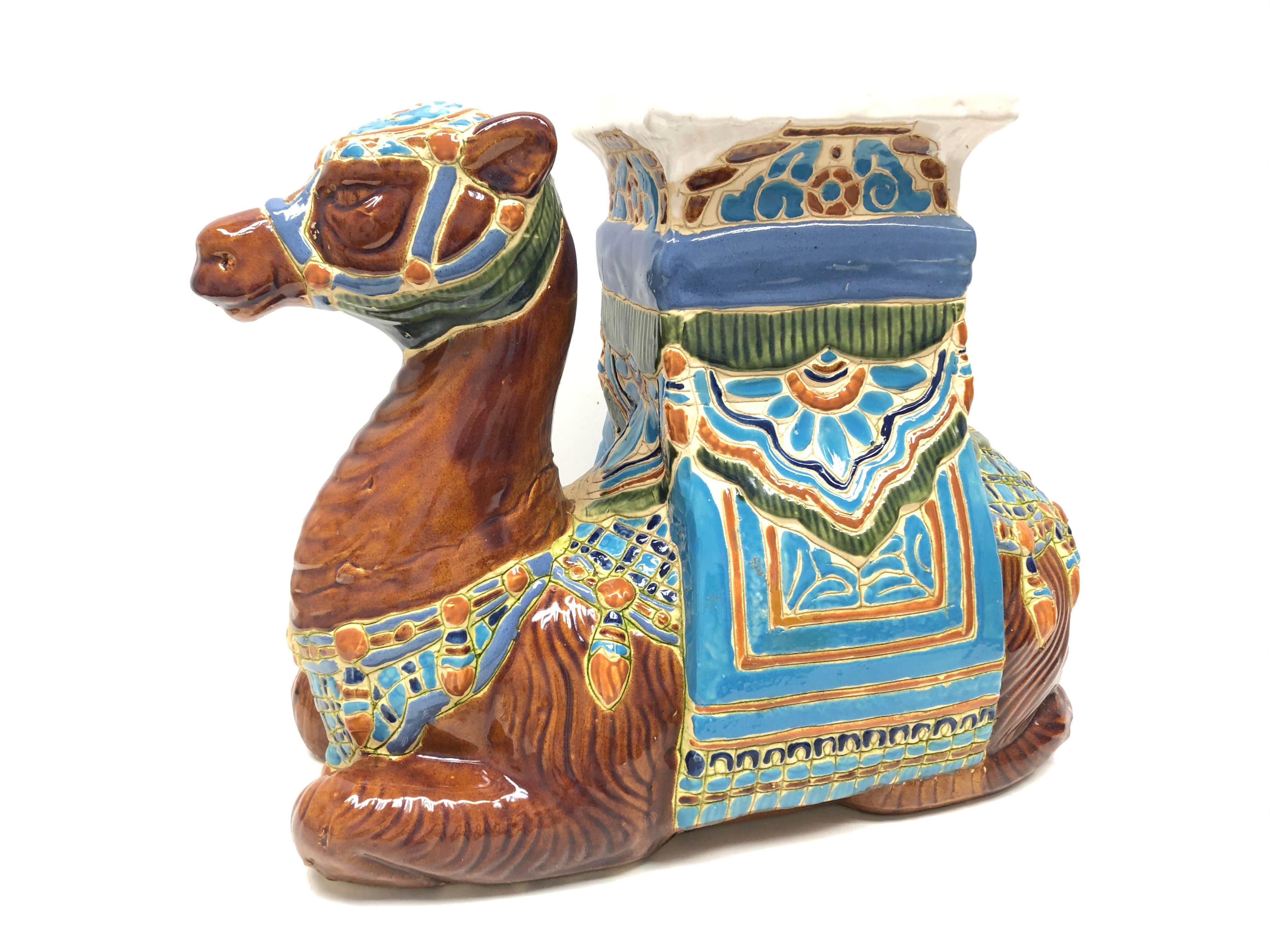 Mid-20th century glazed ceramic camel garden stool, flower pot seat or side table. Handcrafted ceramic. Nice addition to your home, patio or garden area.
              